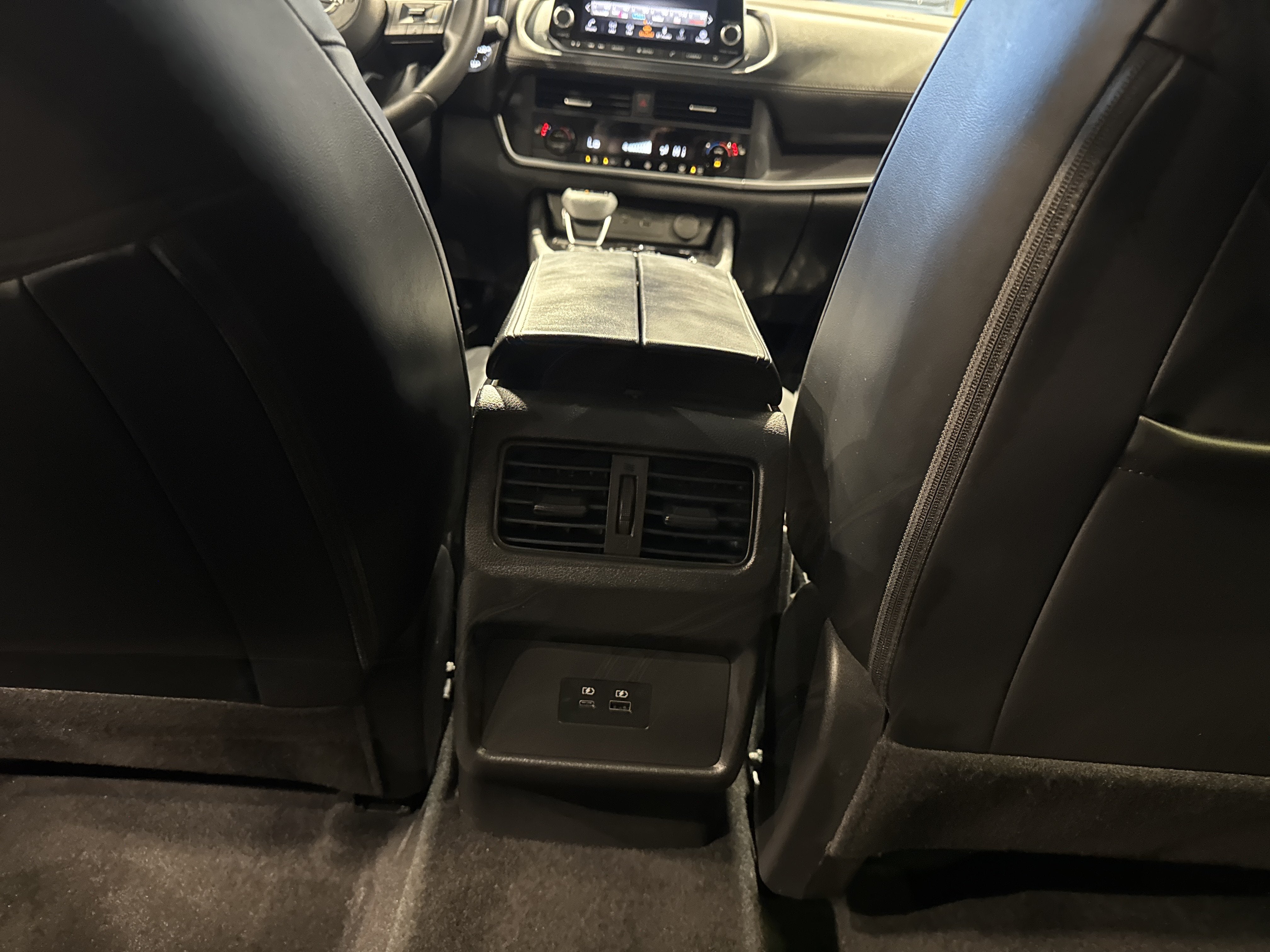 2023 Nissan Rogue SV W/Premium Package