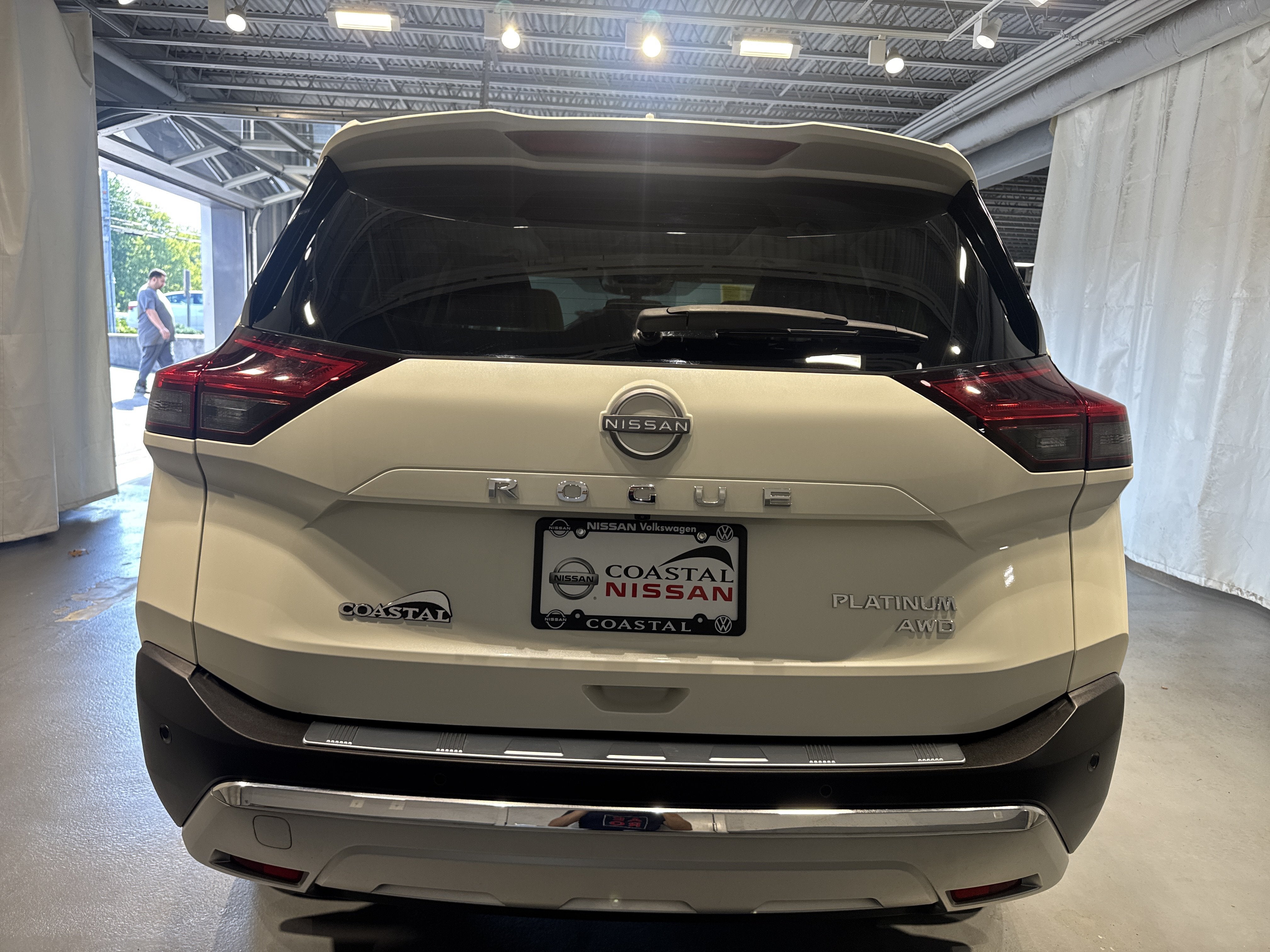 2023 Nissan Rogue Platinum W/Premium Package