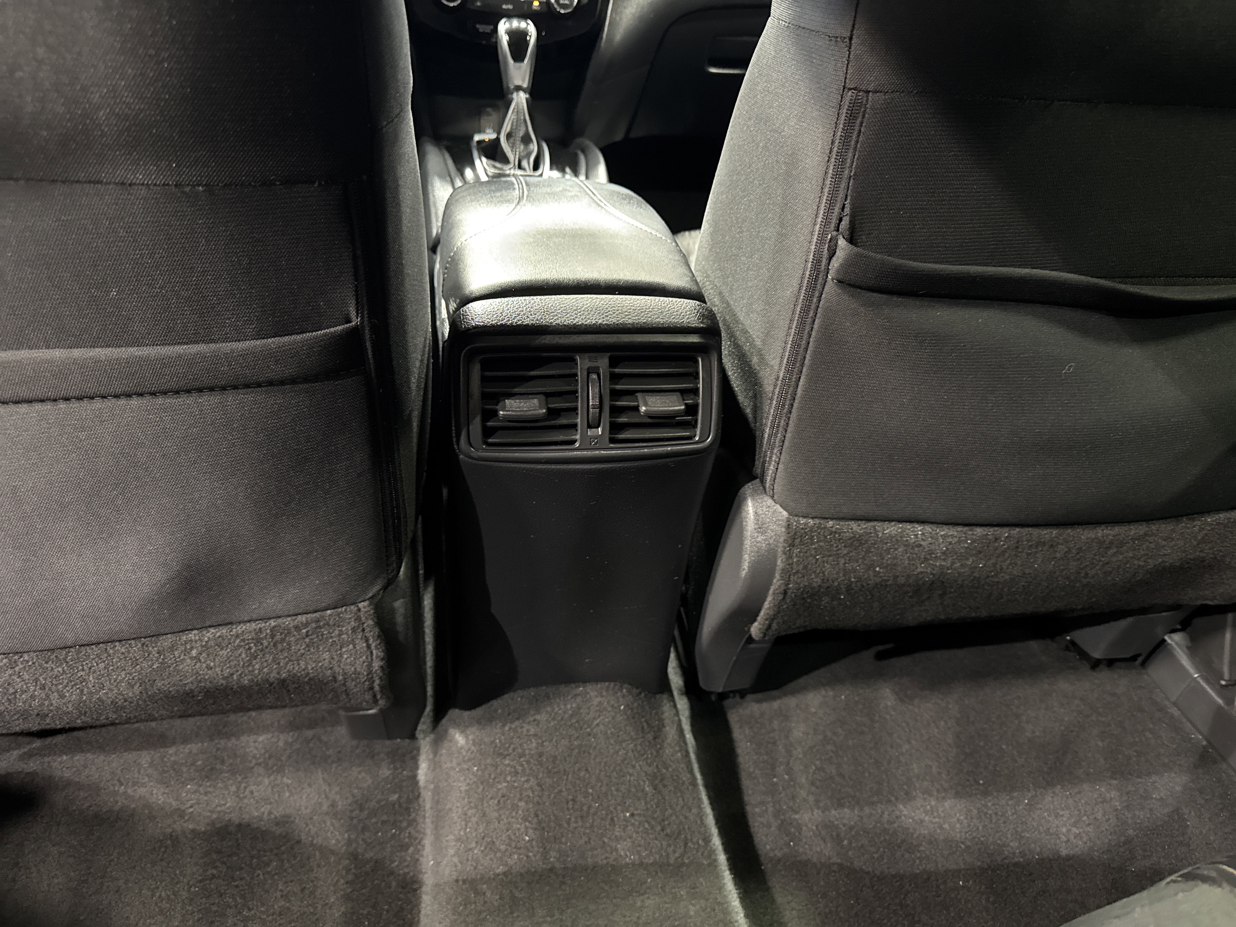 2017 Nissan Rogue SV W/Premium Package