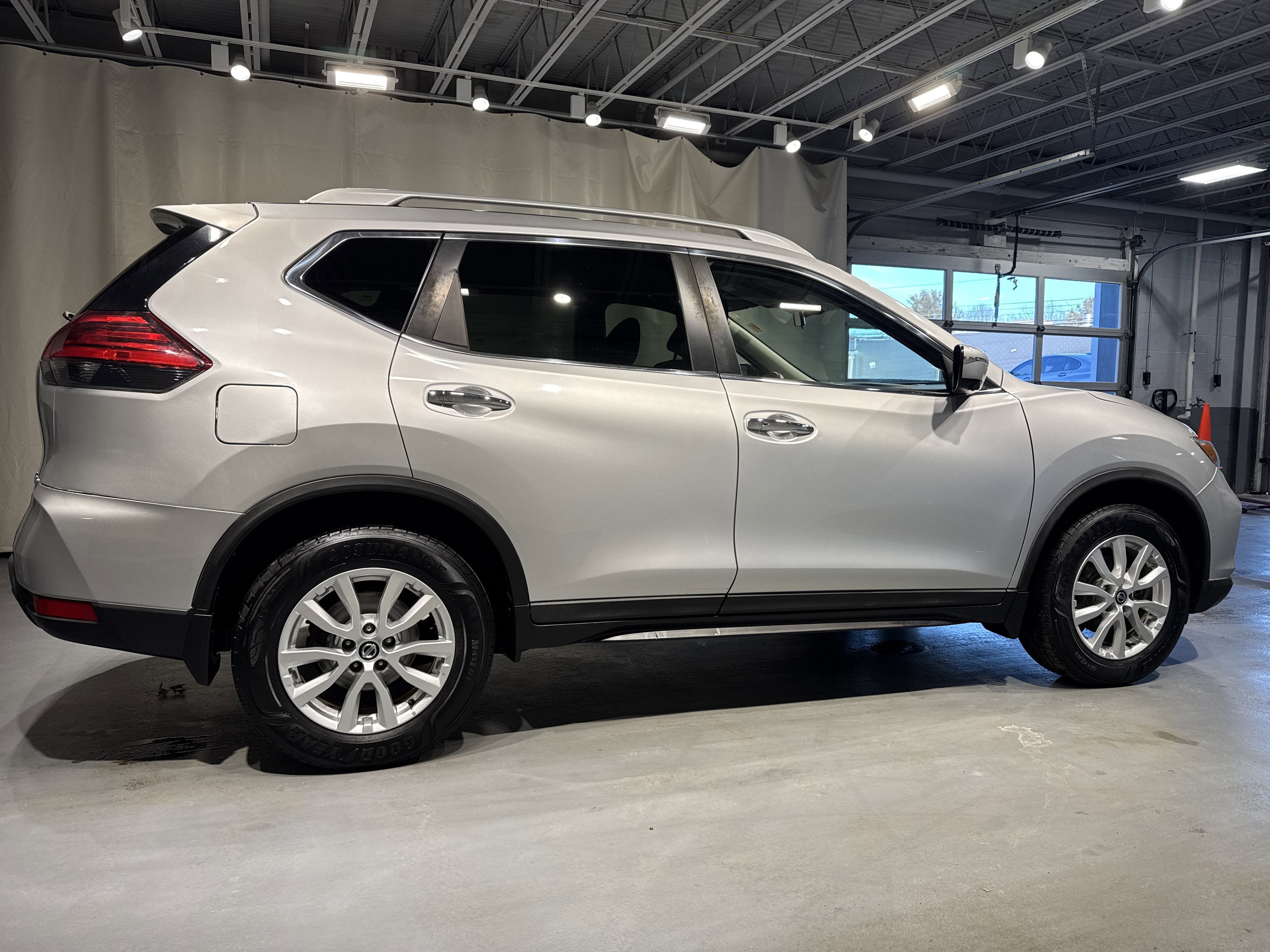 2017 Nissan Rogue SV W/Premium Package