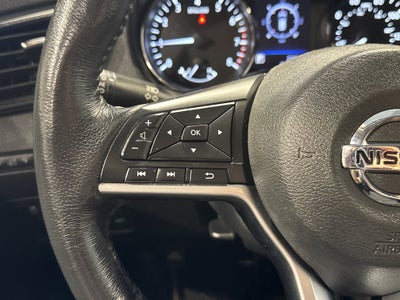 2018 Nissan Rogue Base