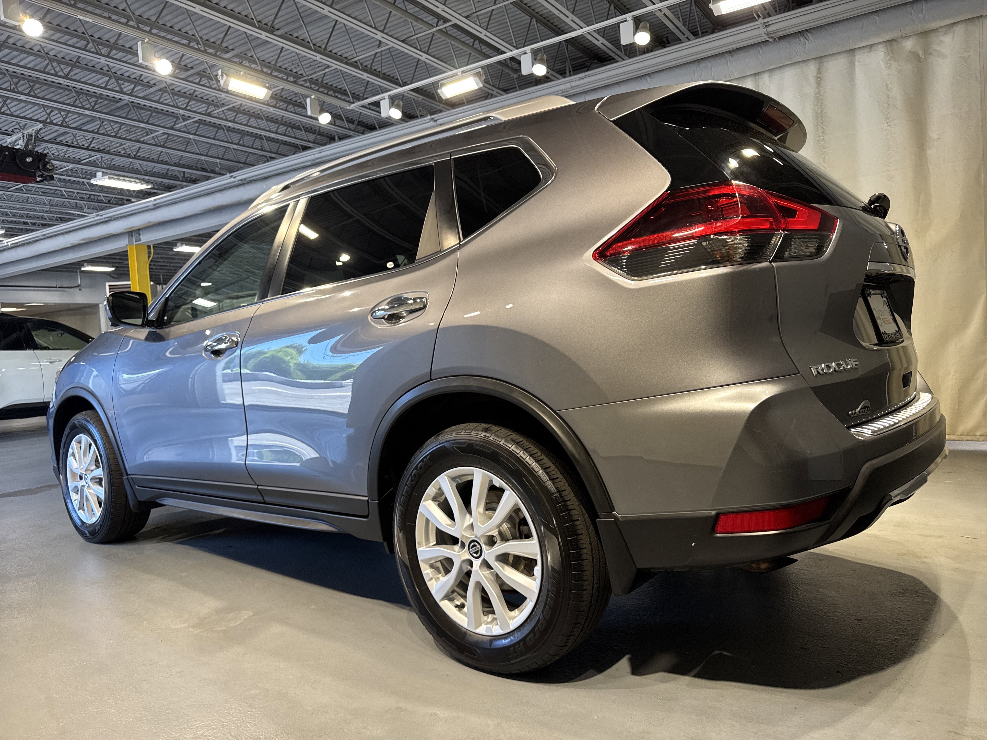 2018 Nissan Rogue Base