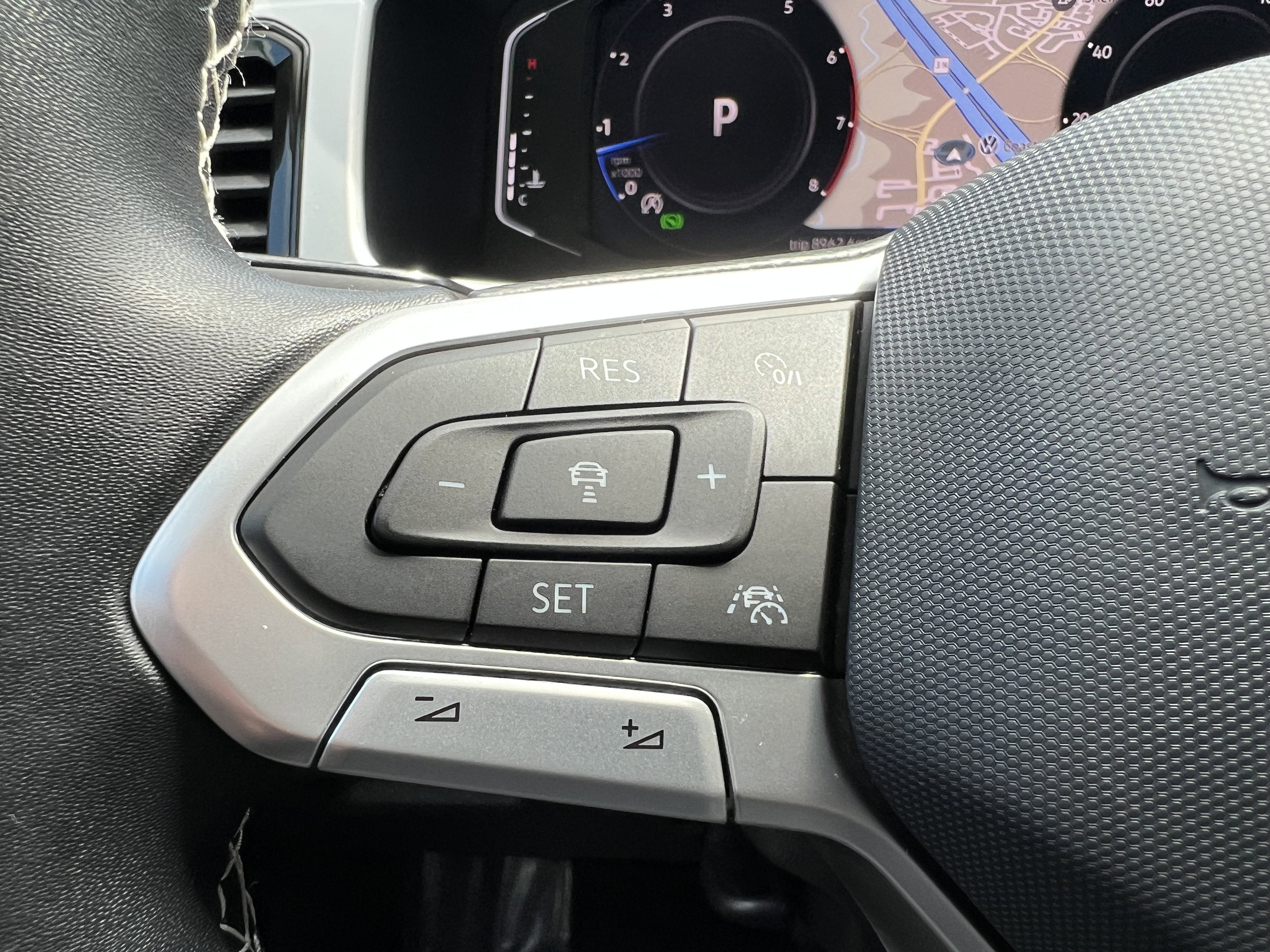 2023 Volkswagen Atlas 3.6L V6 SEL