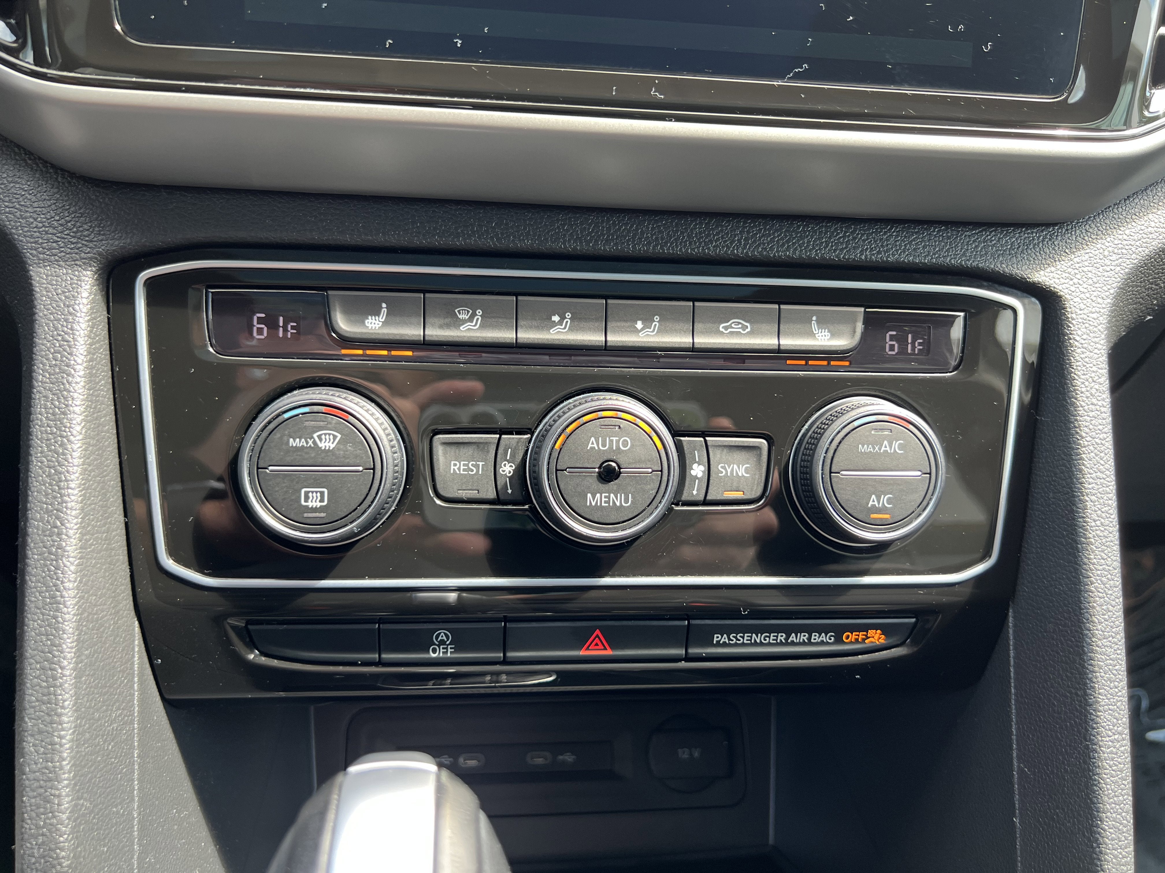 2023 Volkswagen Atlas 3.6L V6 SEL