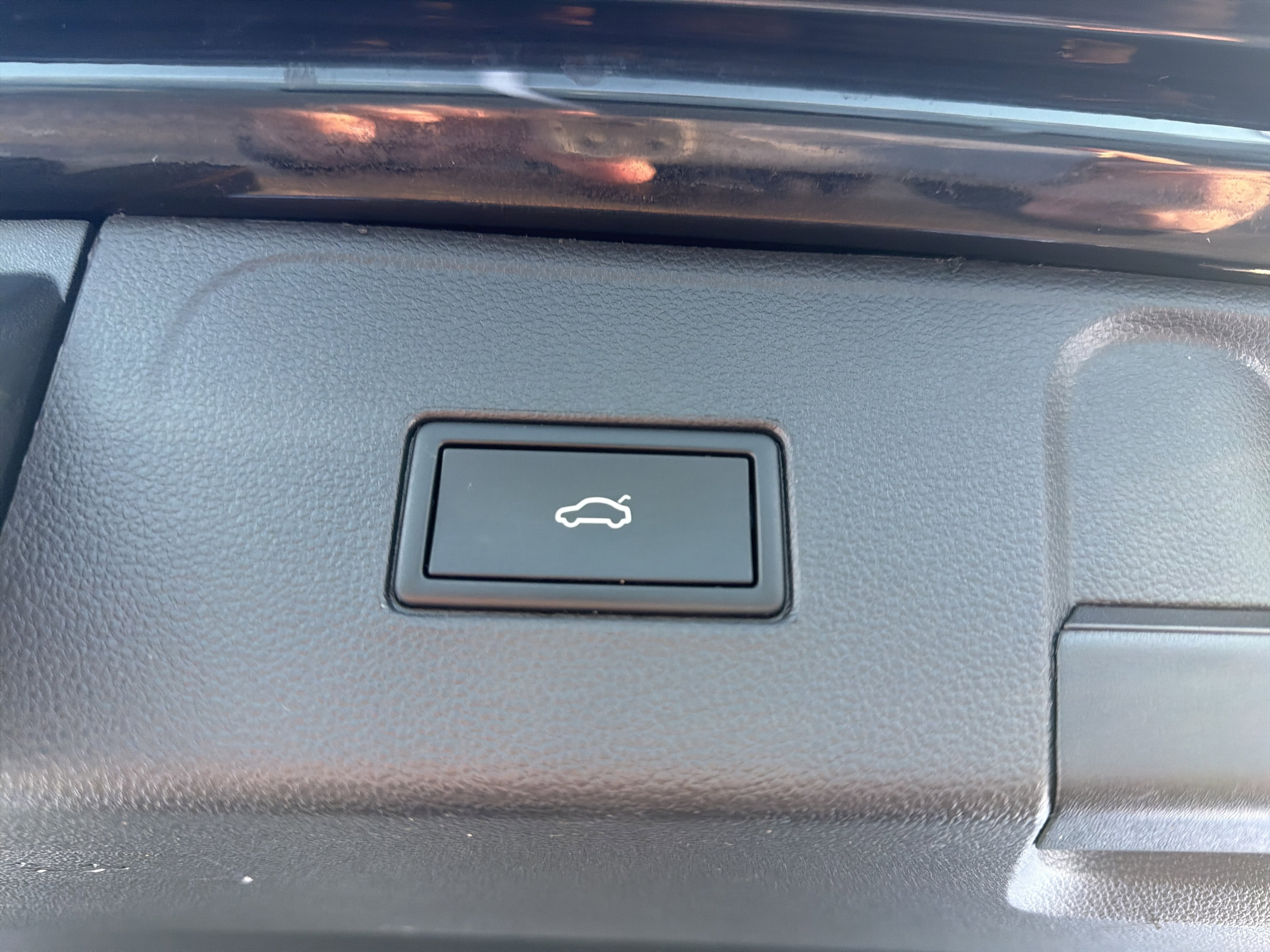 2023 Volkswagen Atlas 3.6L V6 SEL