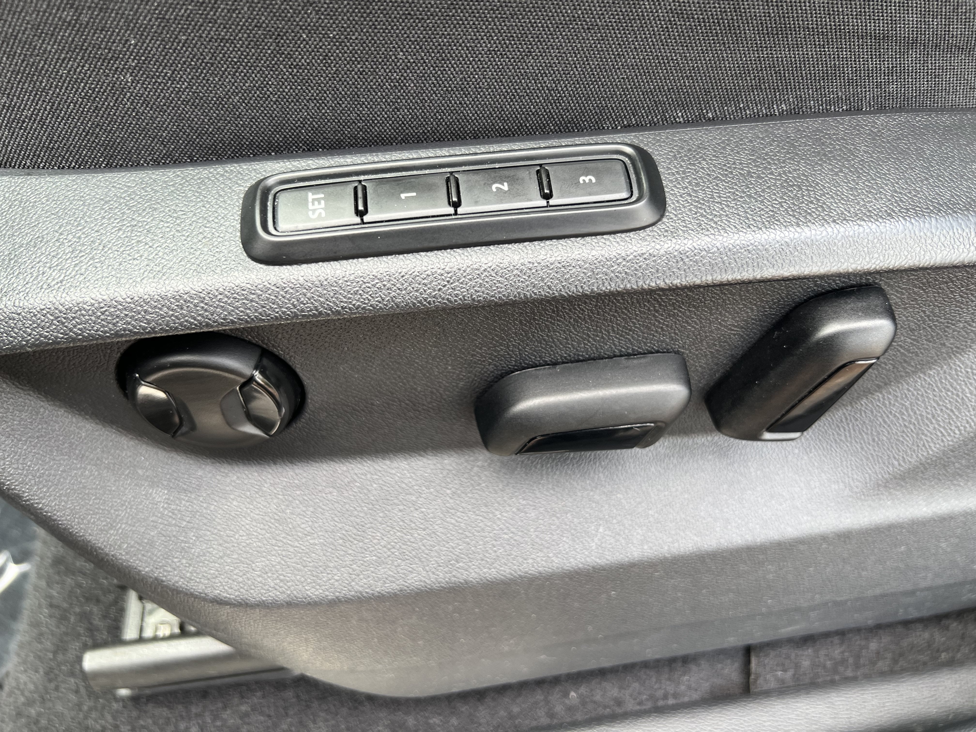 2023 Volkswagen Atlas 3.6L V6 SEL