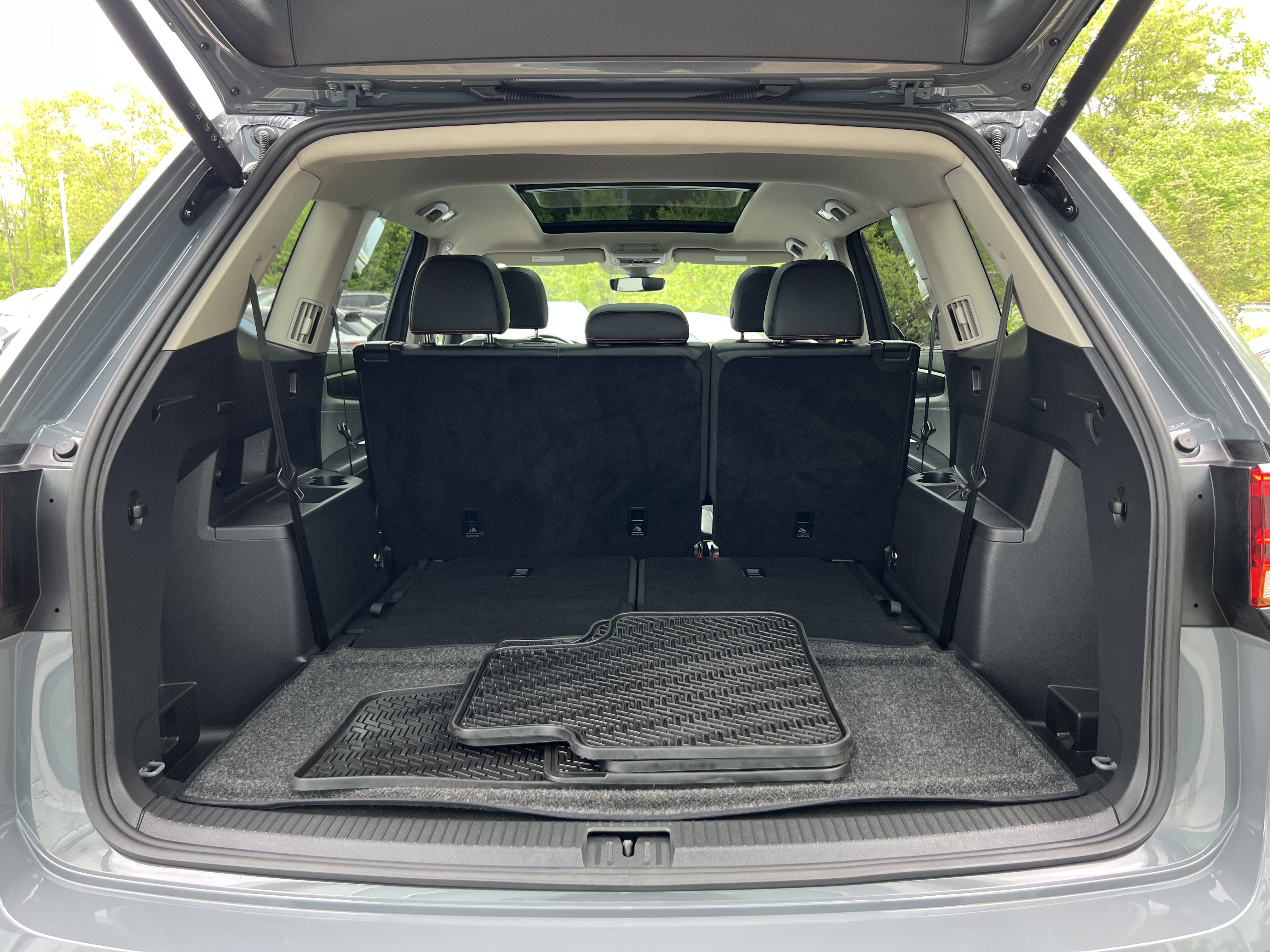 2025 Volkswagen Atlas 2.0T Peak Edition