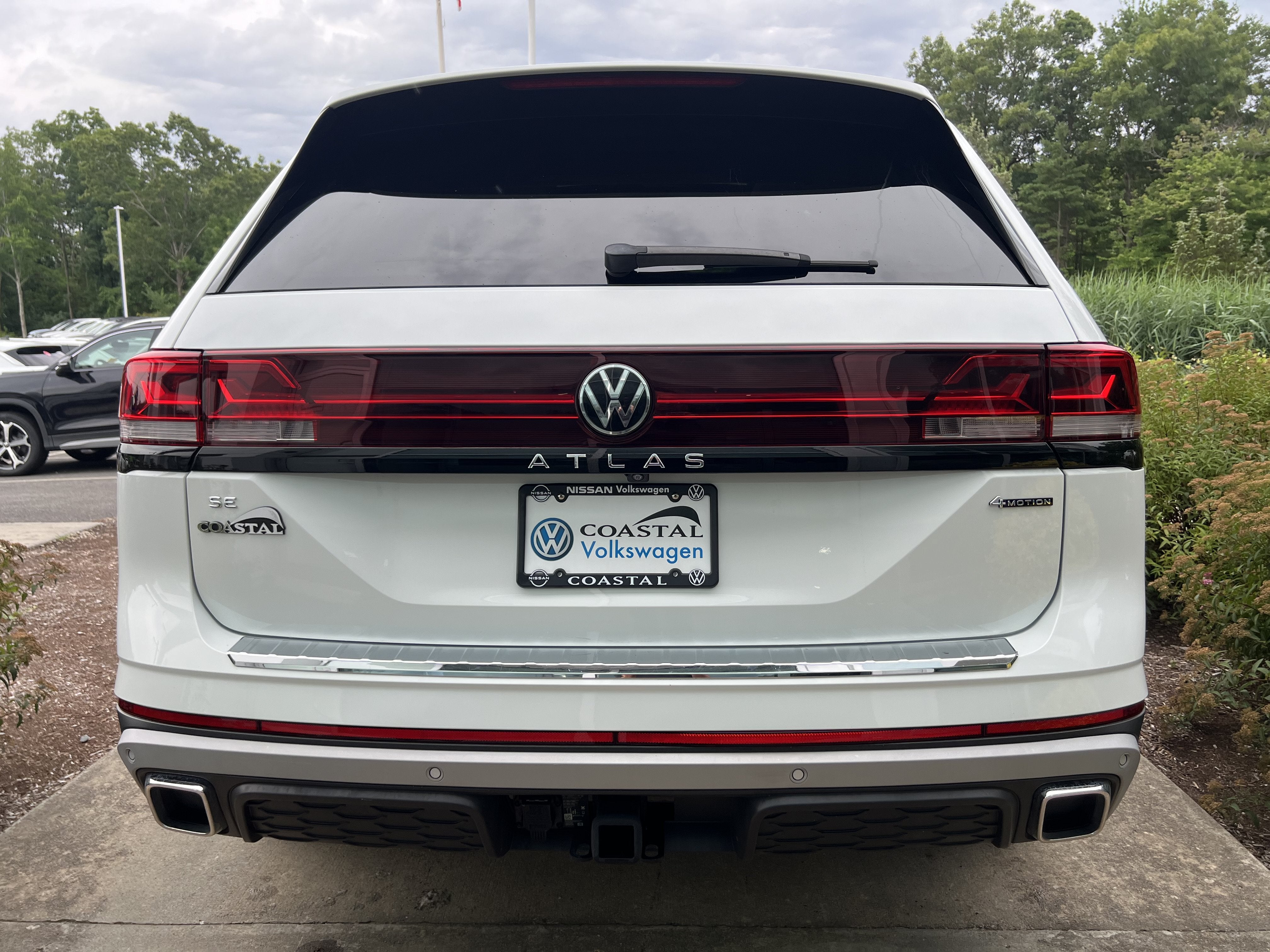 2024 Volkswagen Atlas 2.0T Peak Edition SE w/Technology