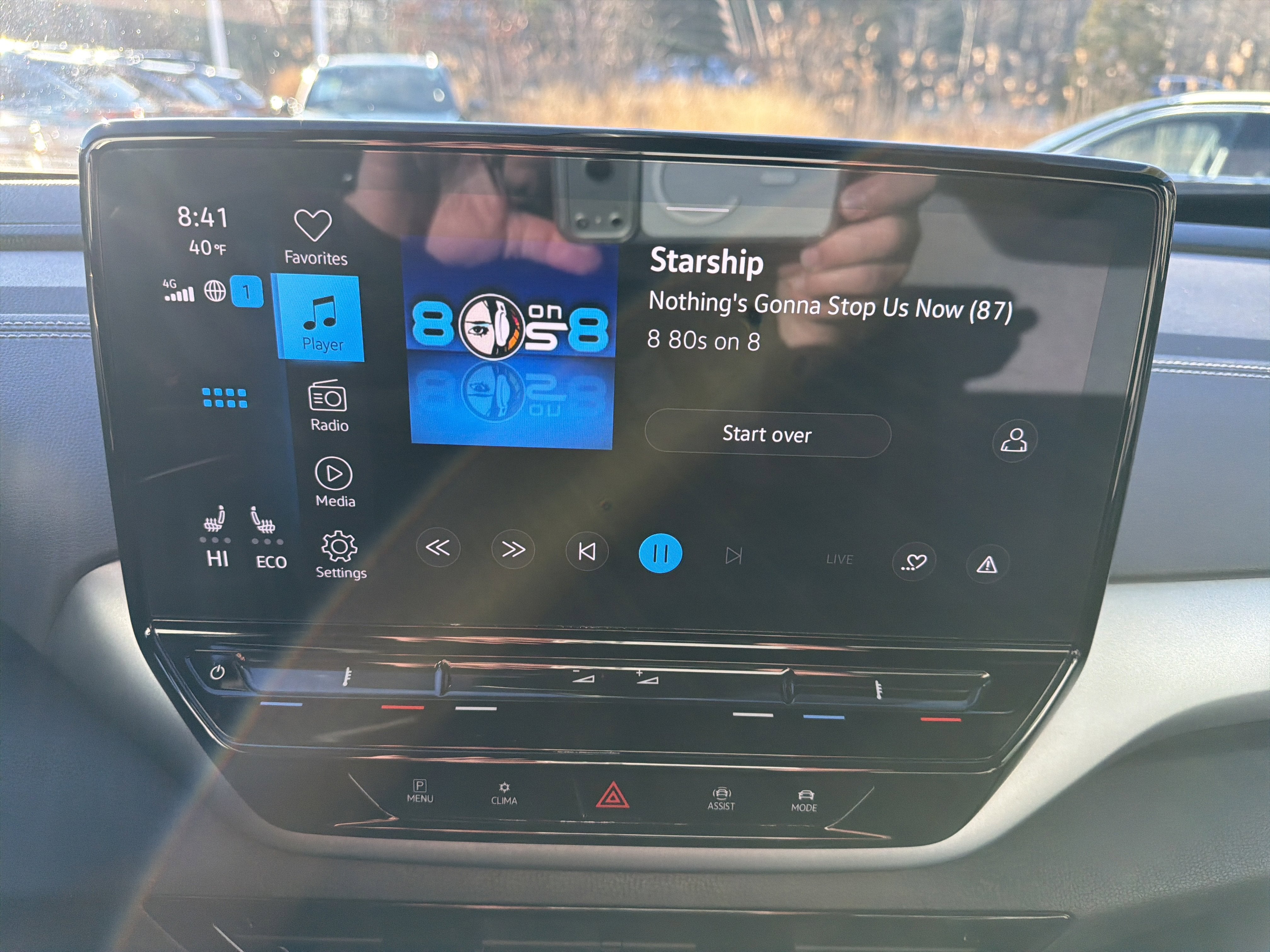 2023 Volkswagen ID.4 Pro