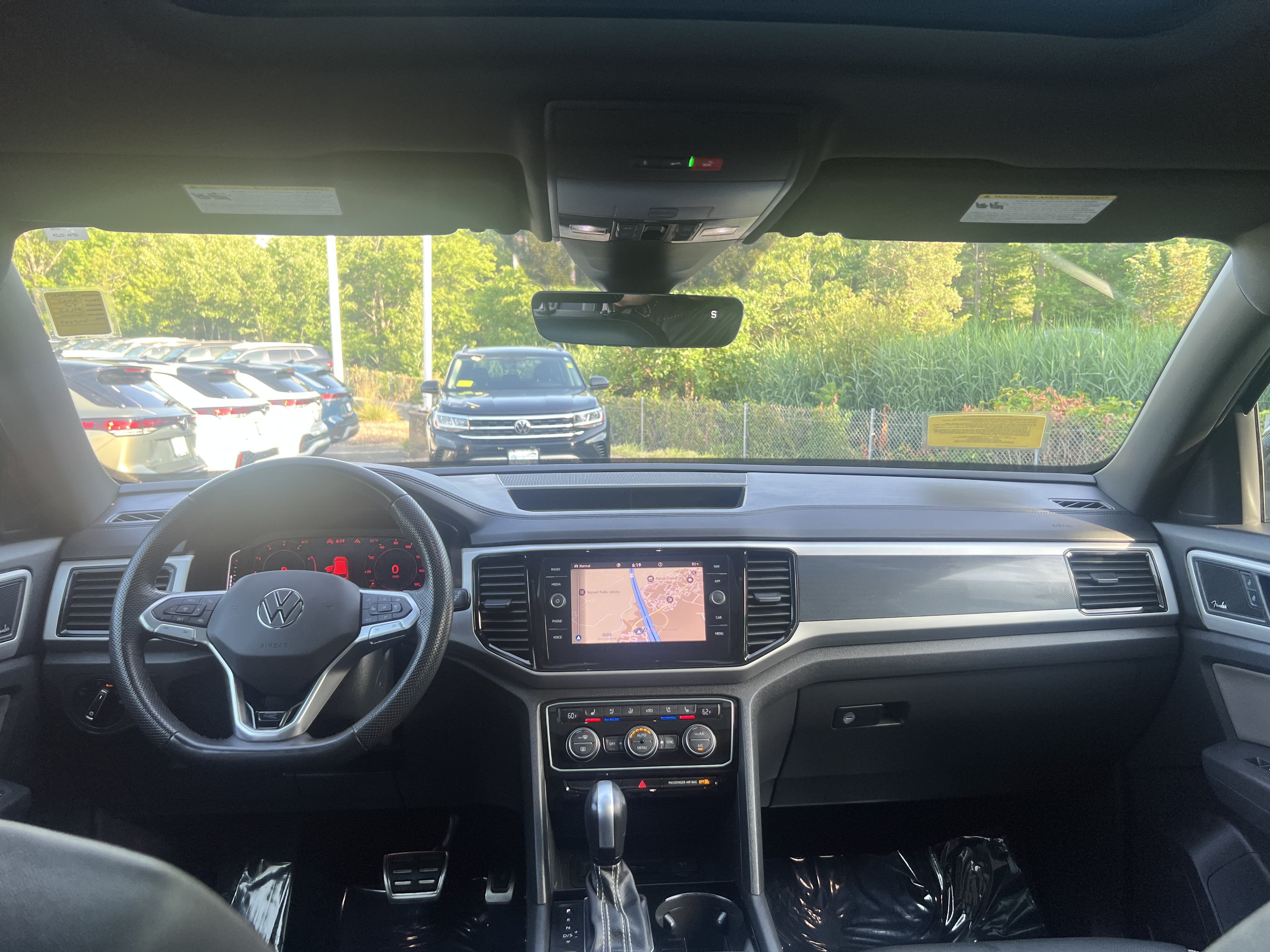 2023 Volkswagen Atlas Cross Sport 3.6L V6 SEL Premium R-Line