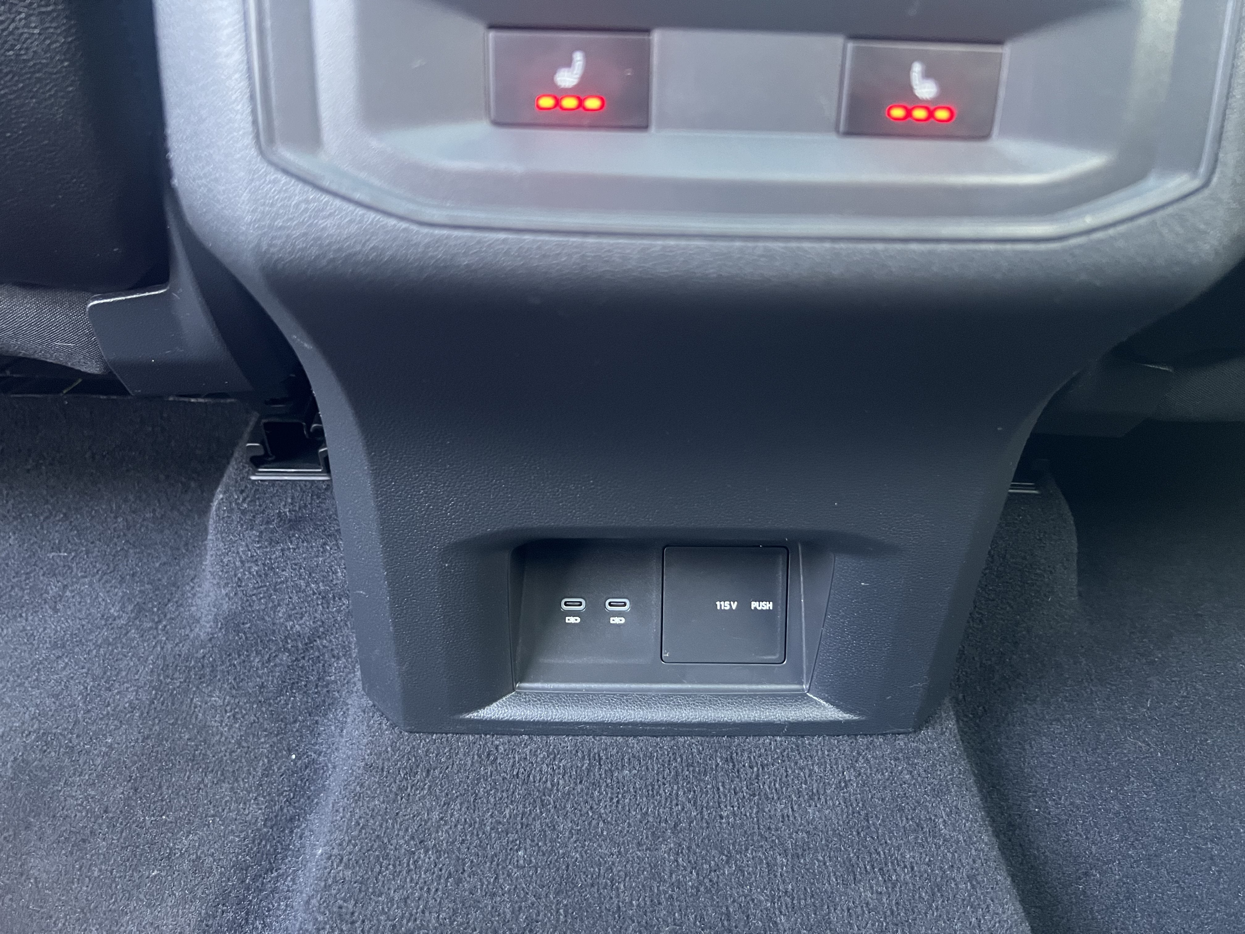 2023 Volkswagen Atlas Cross Sport 3.6L V6 SEL Premium R-Line