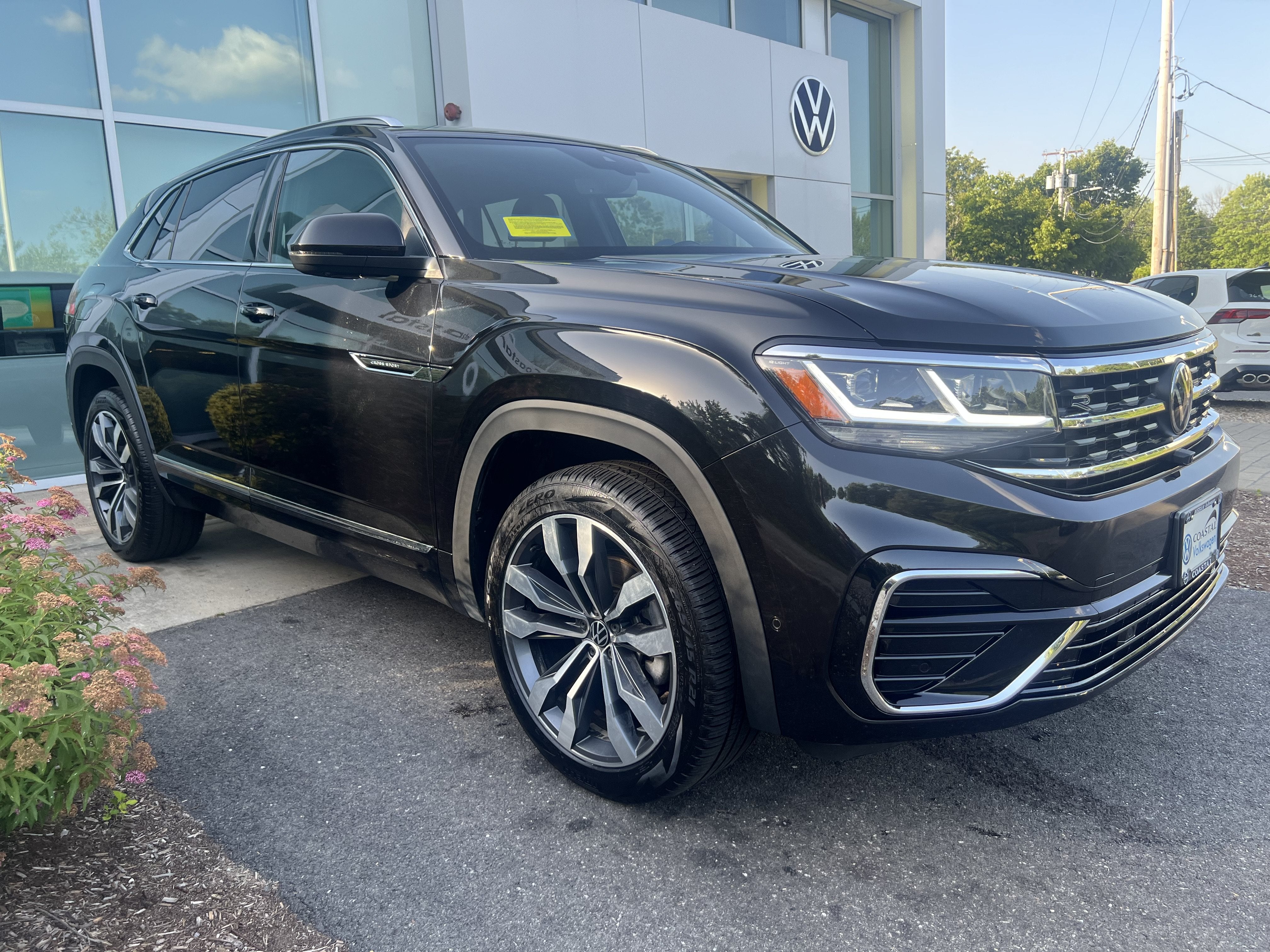 2023 Volkswagen Atlas Cross Sport 3.6L V6 SEL Premium R-Line
