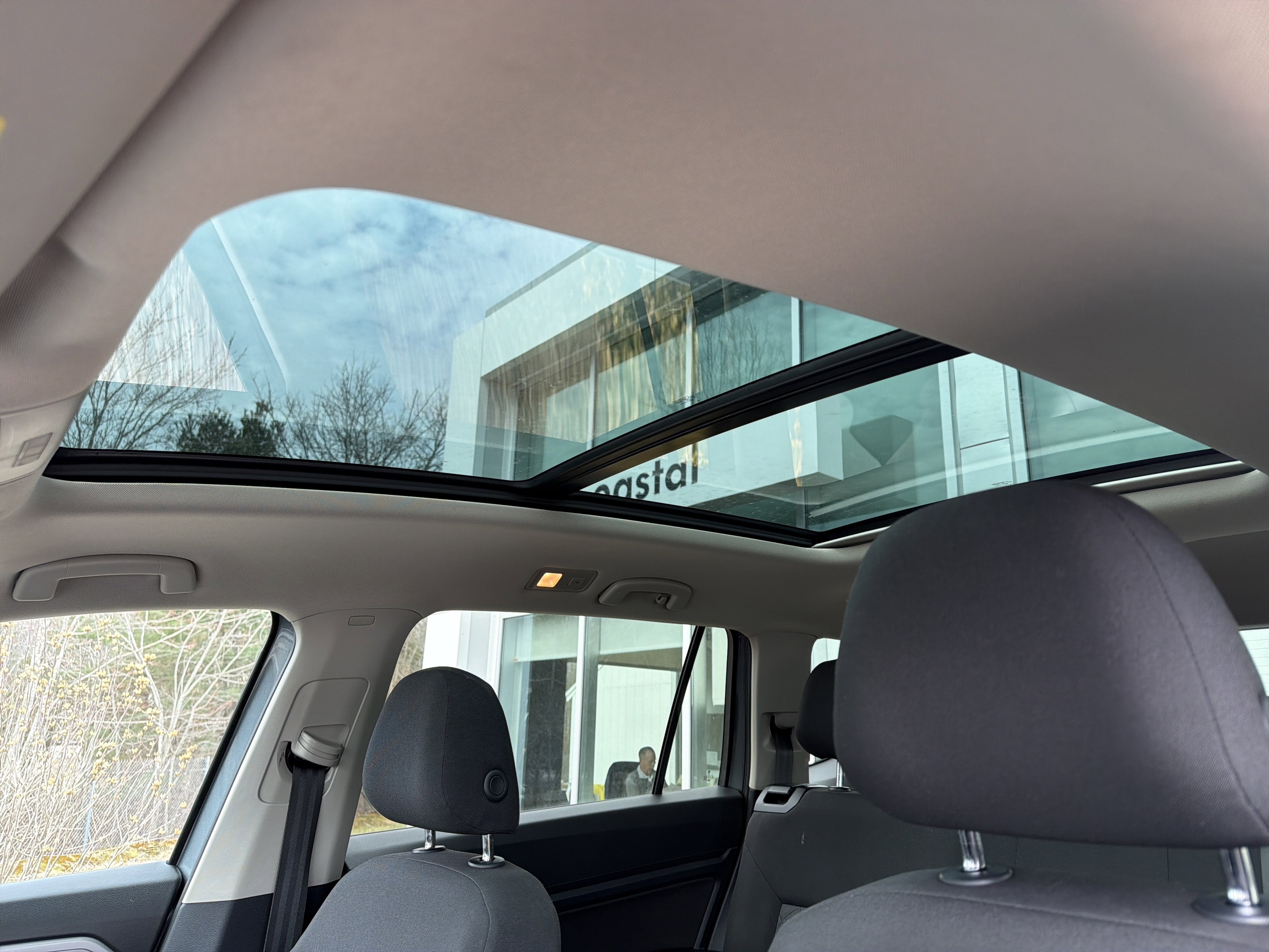 2018 Volkswagen Atlas 3.6L V6 Launch Edition