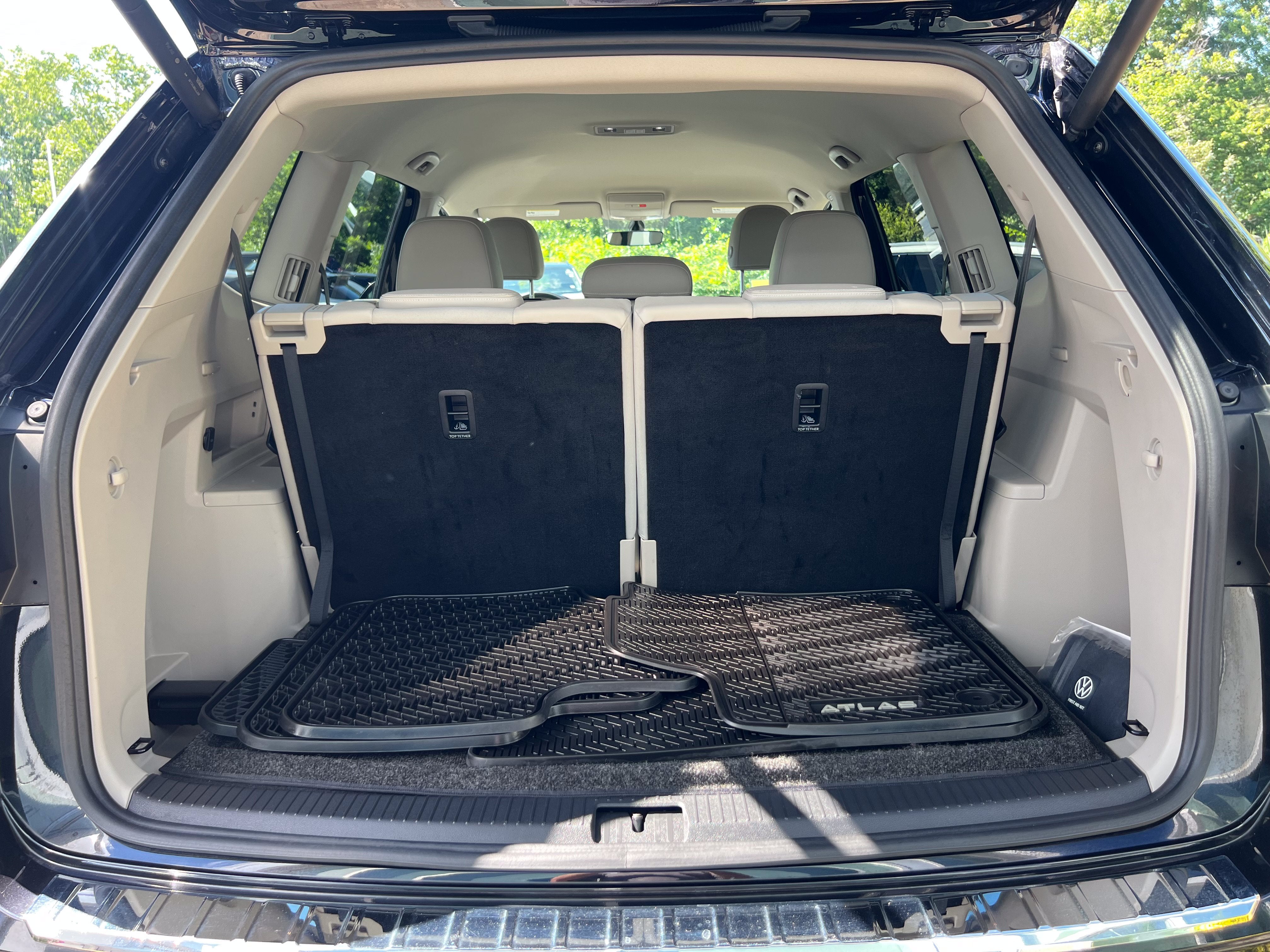 2023 Volkswagen Atlas 3.6L V6 SE w/Technology