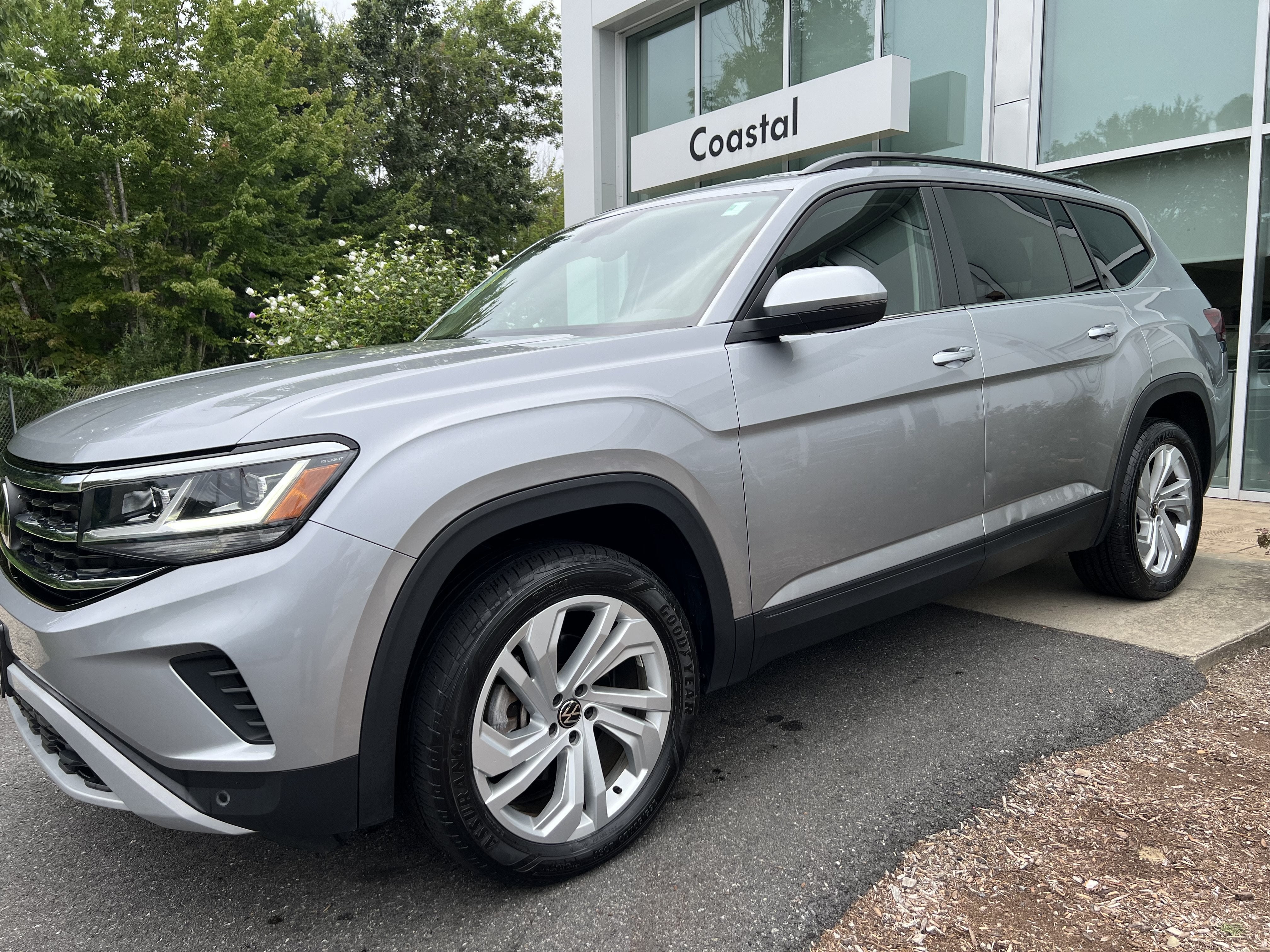 2023 Volkswagen Atlas 3.6L V6 SE w/Technology