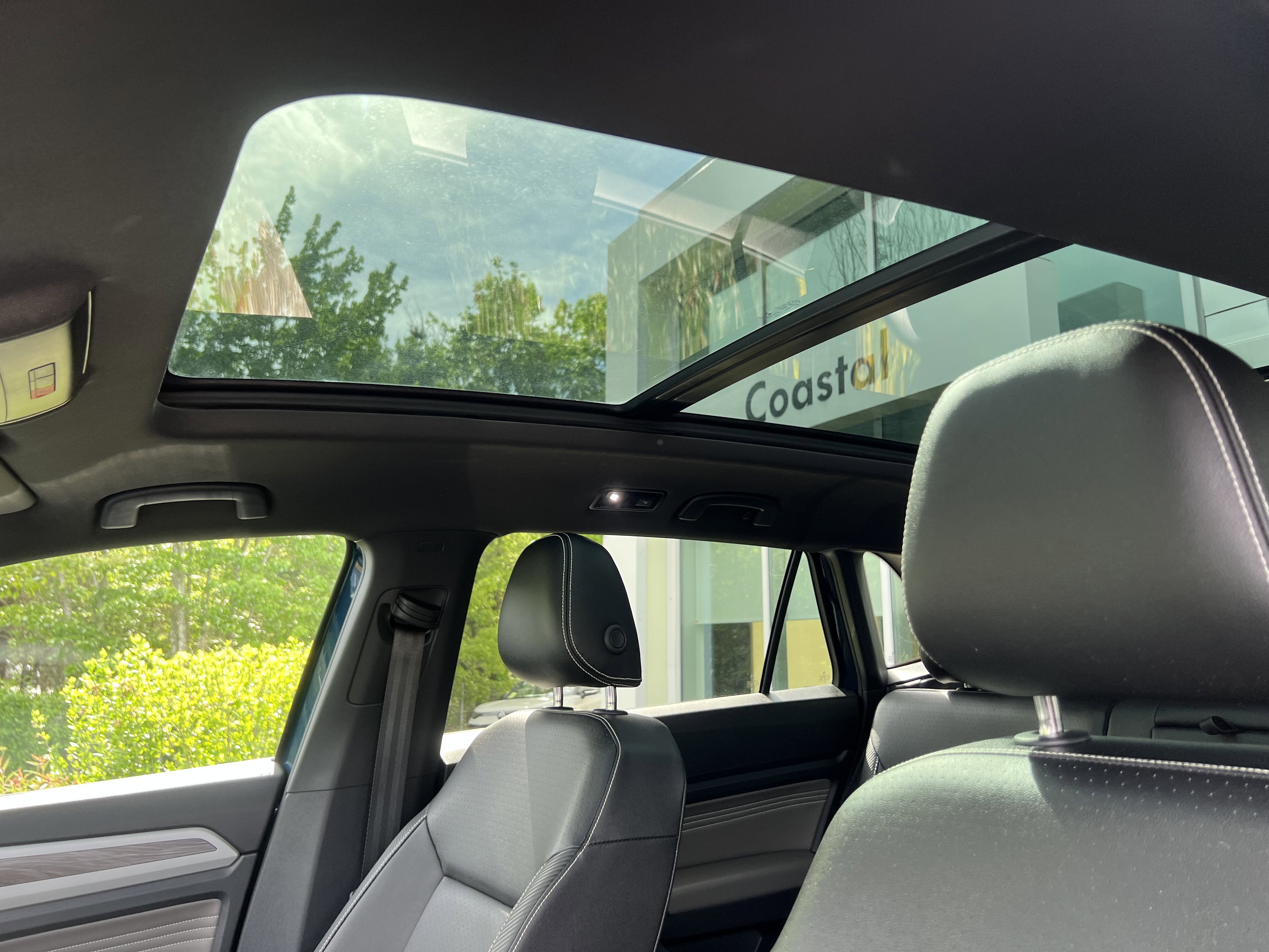 2023 Volkswagen Atlas Cross Sport 3.6L V6 SE w/Technology
