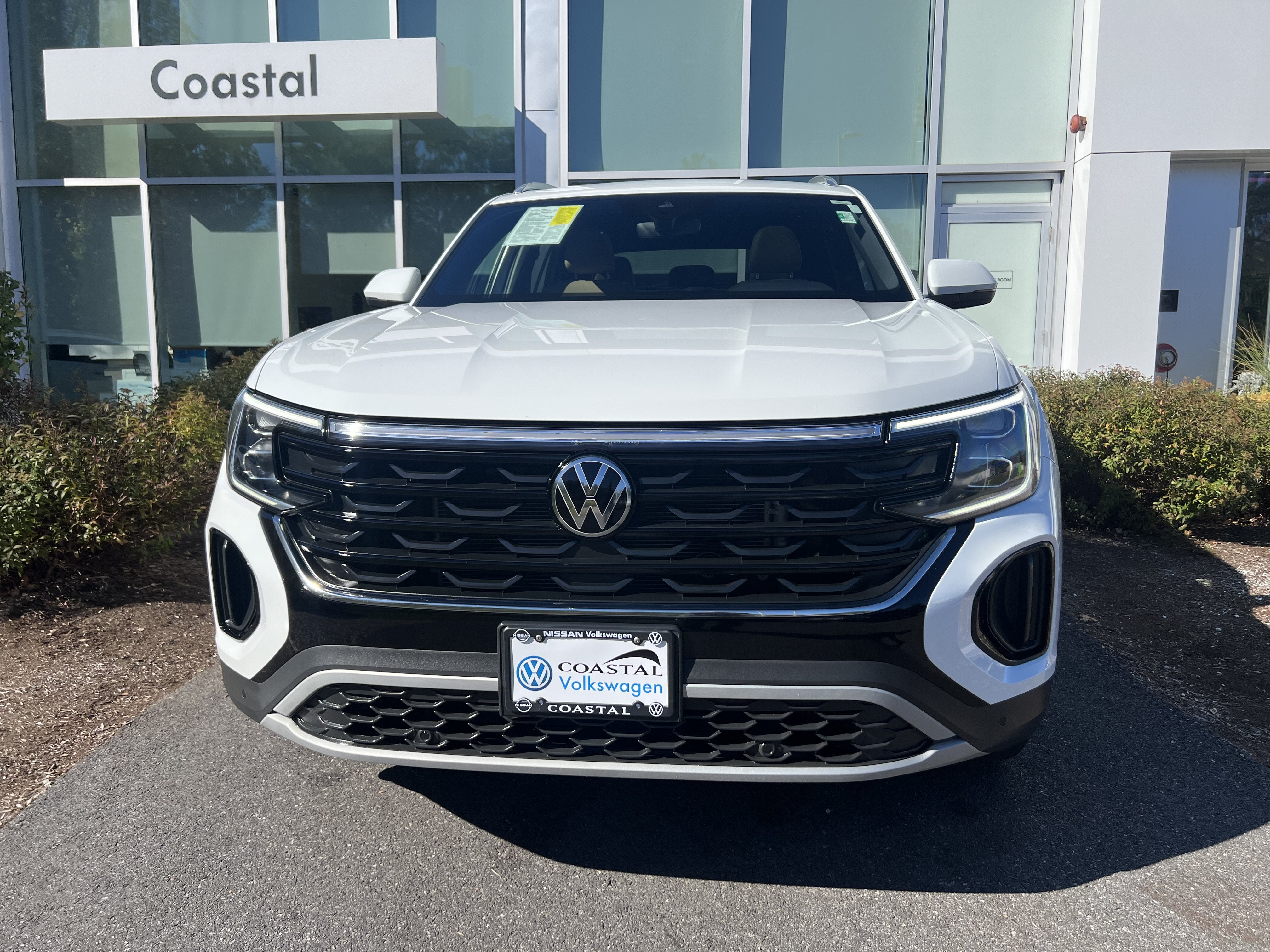 2024 Volkswagen Atlas Cross Sport 2.0T SE w/Technology