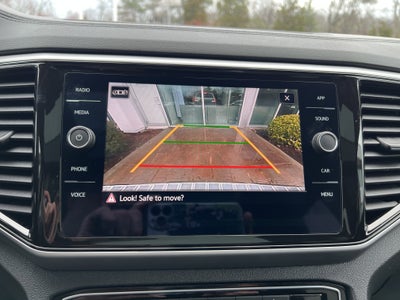 2023 Volkswagen Atlas 2.0T SE w/Technology w/panoramic sunroof