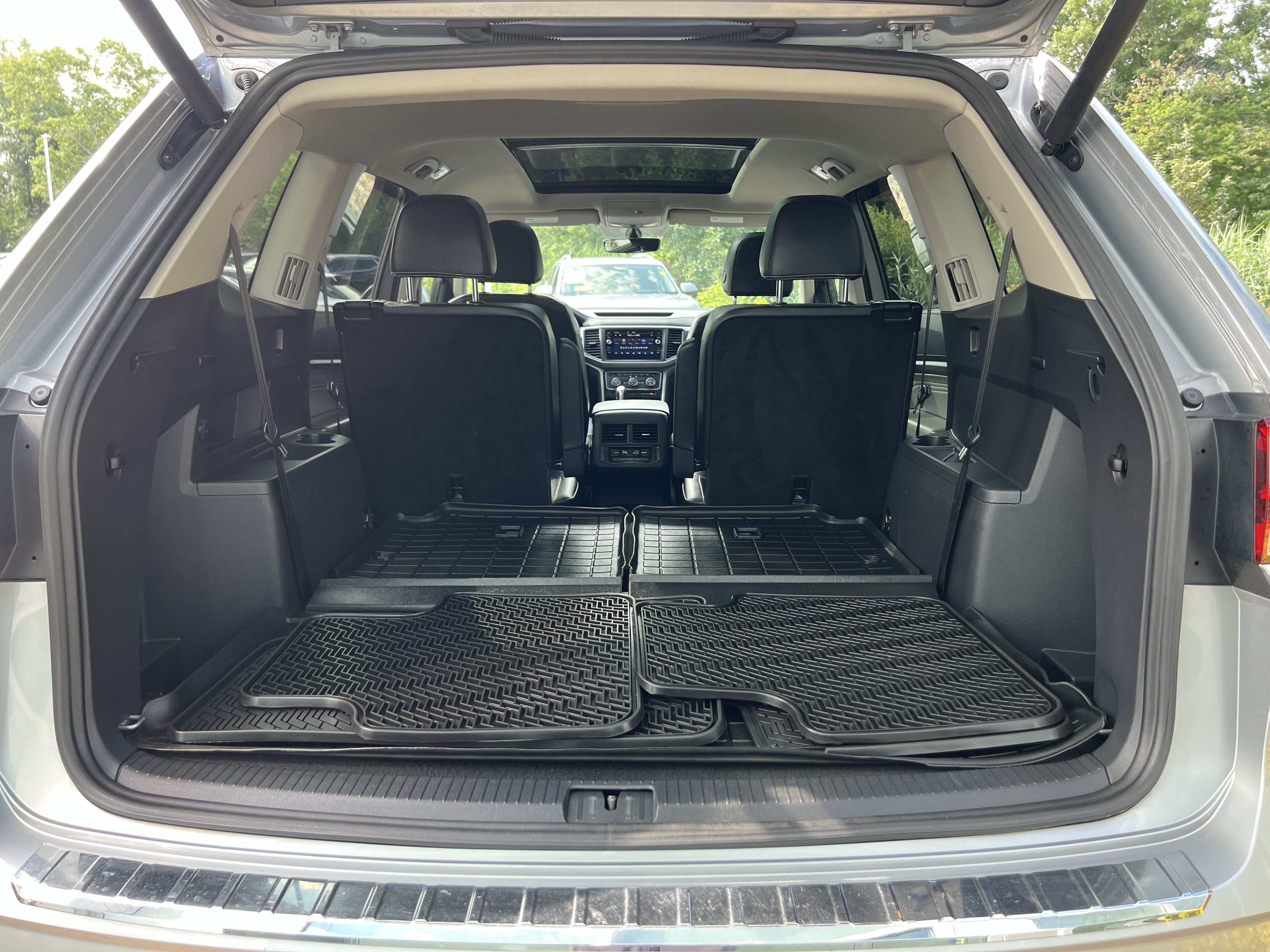 2021 Volkswagen Atlas 3.6L V6 SE w/Technology