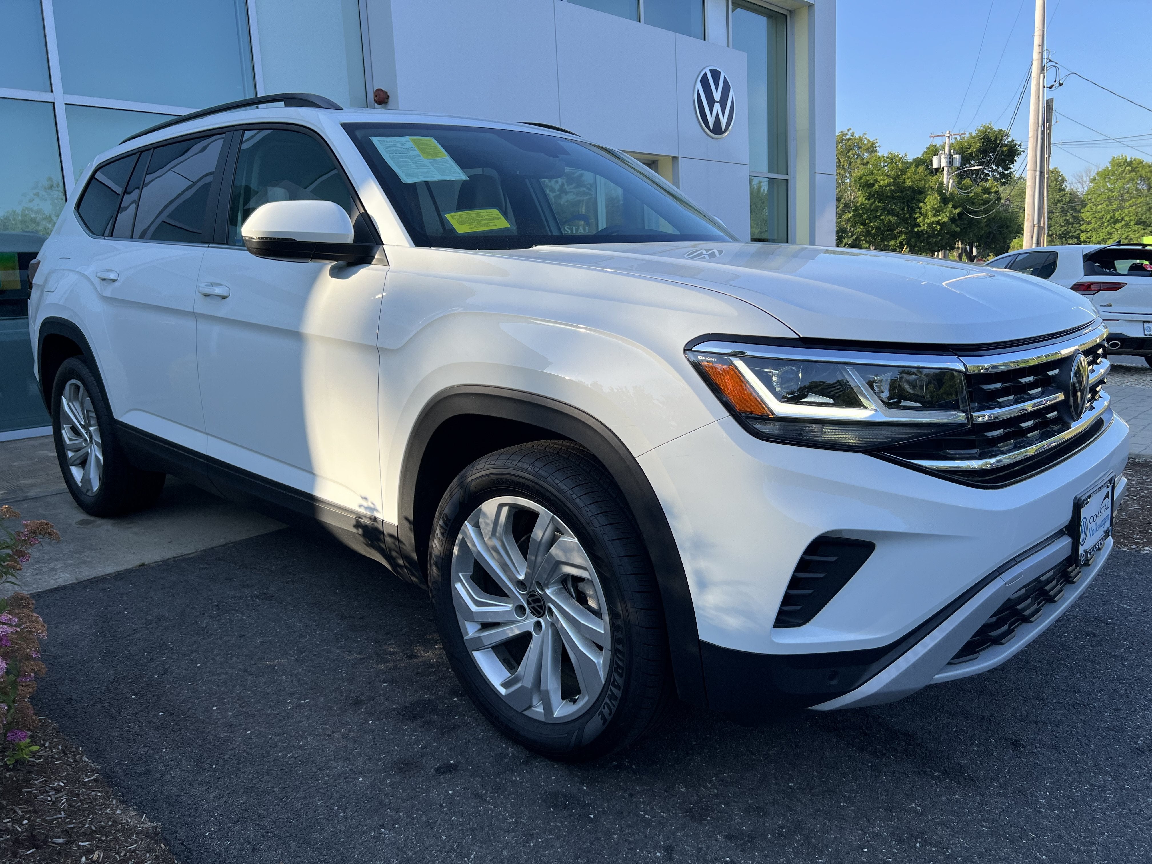 2023 Volkswagen Atlas 3.6L V6 SE w/Technology W/Panoramic Sunroof