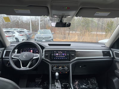 2023 Volkswagen Atlas 3.6L V6 SE w/Technology w/panoramic sunroof