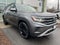 2023 Volkswagen Atlas 3.6L V6 SE w/Technology w/panoramic sunroof