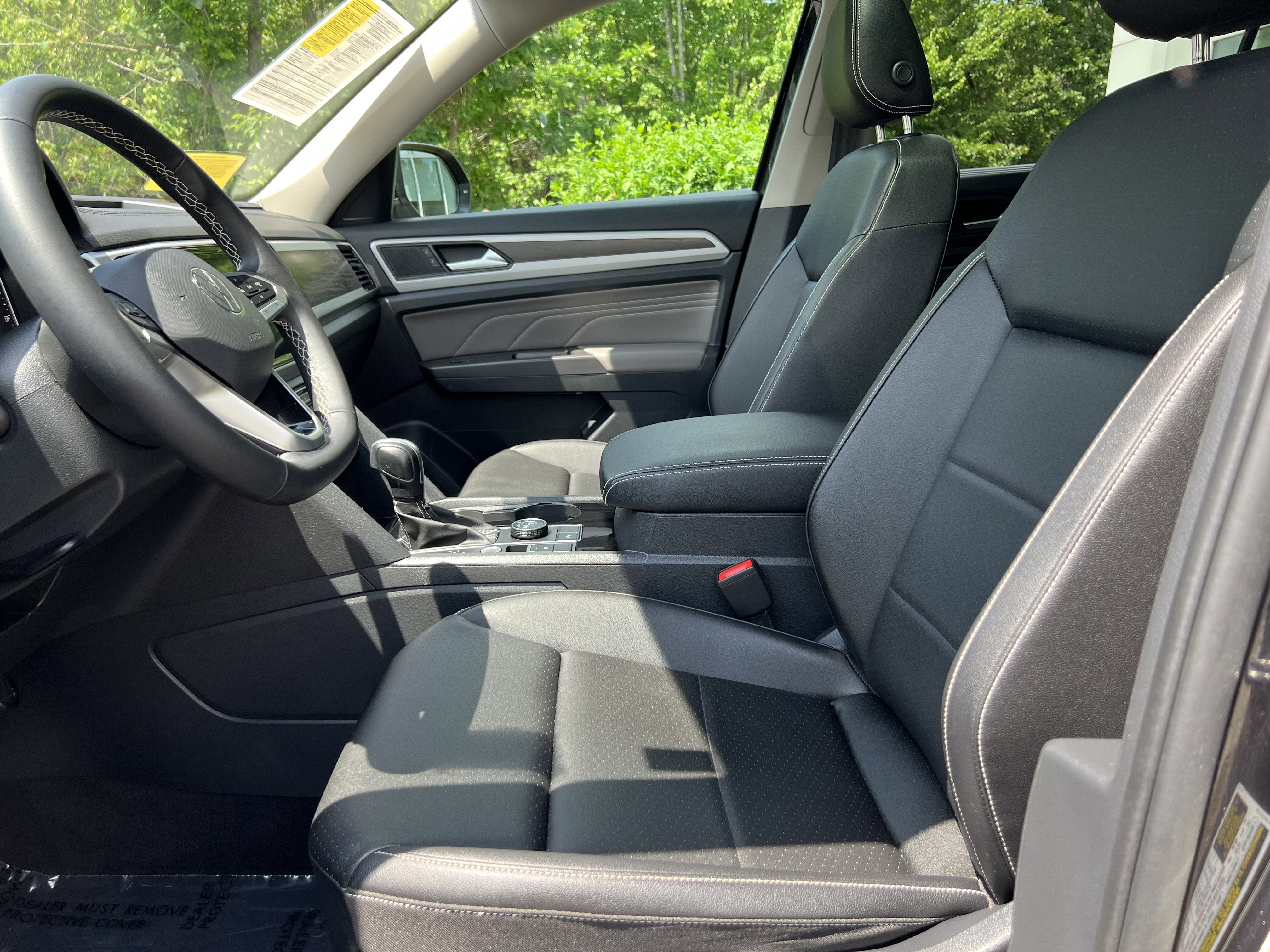 2023 Volkswagen Atlas 3.6L V6 SE w/Technology W/Panoramic Sunroof