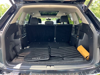 2023 Volkswagen Atlas 3.6L V6 SE w/Technology W/Panoramic Sunroof