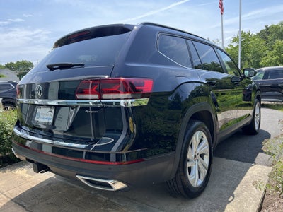 2023 Volkswagen Atlas 3.6L V6 SE w/Technology W/Panoramic Sunroof