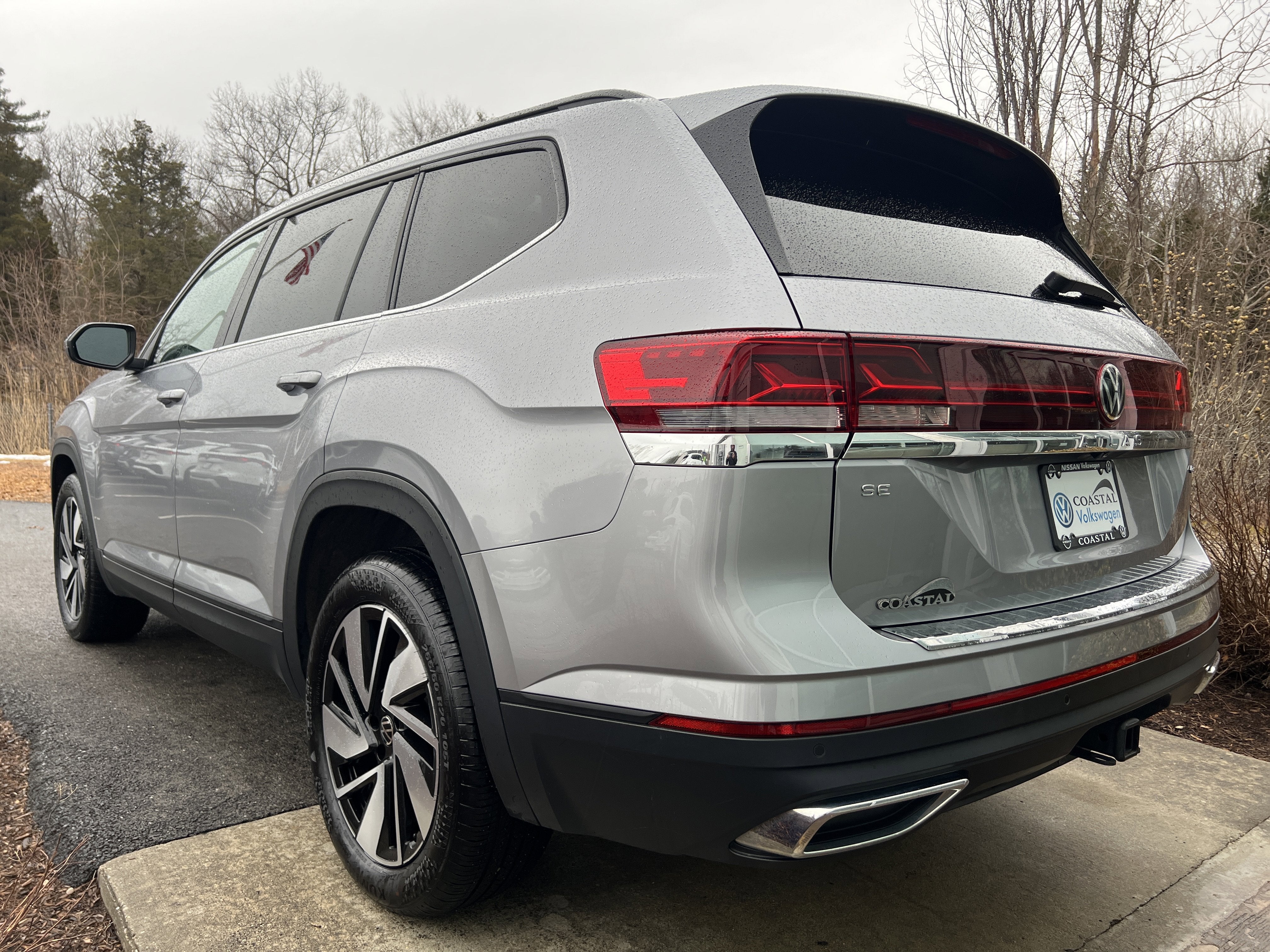 2024 Volkswagen Atlas 2.0T SE w/Technology