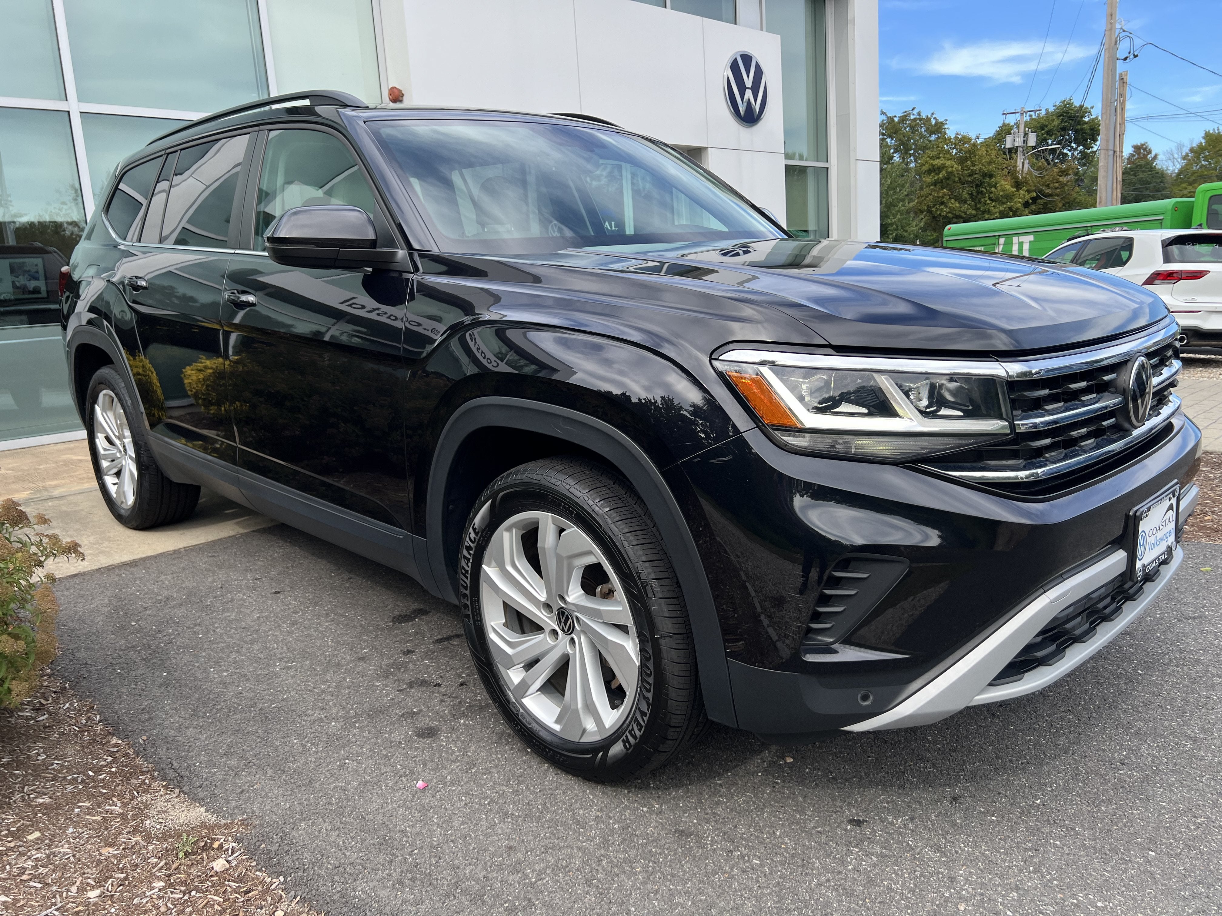 2023 Volkswagen Atlas 3.6L V6 SE w/Technology