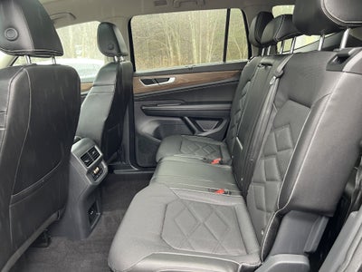 2024 Volkswagen Atlas 2.0T SE w/Technology w/panoramic sunroof and BWP