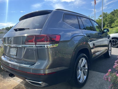 2023 Volkswagen Atlas 3.6L V6 SE w/Technology W/Panoramic Sunroof & Captains Chairs