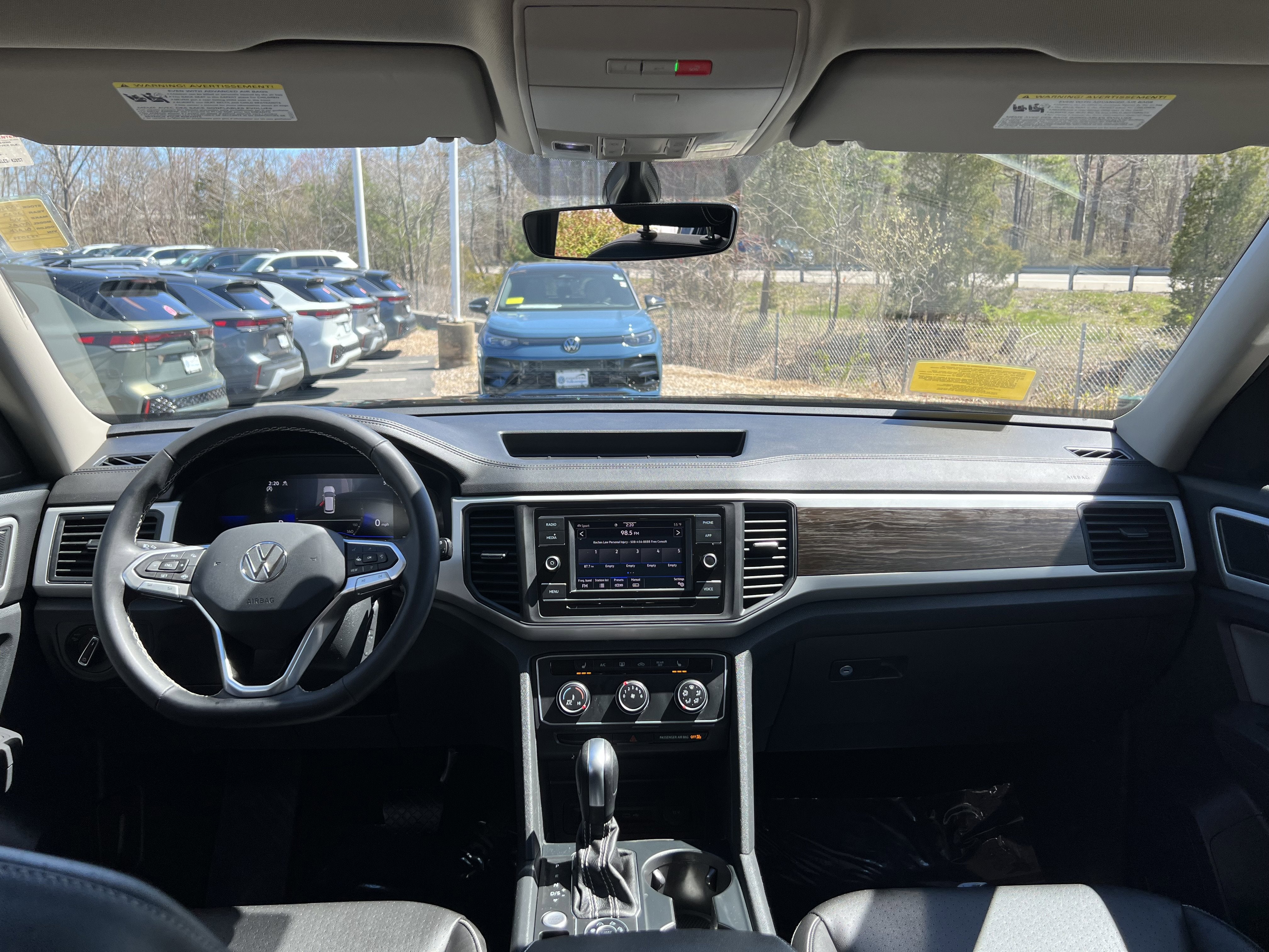 2023 Volkswagen Atlas 2.0T SE