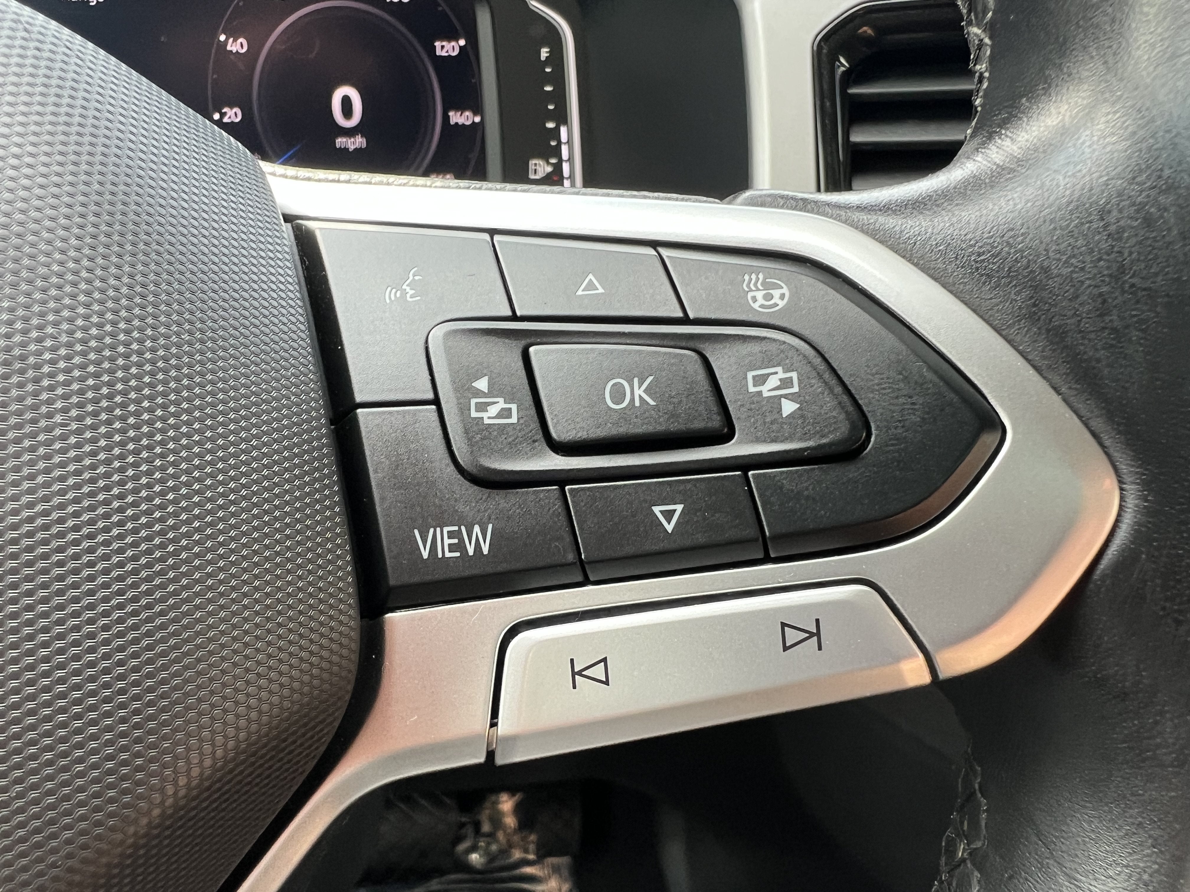 2020 Volkswagen Atlas Cross Sport 3.6L V6 SEL Premium