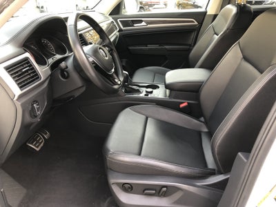 2018 Volkswagen Atlas 3.6L V6 SE w/Technology R-Line