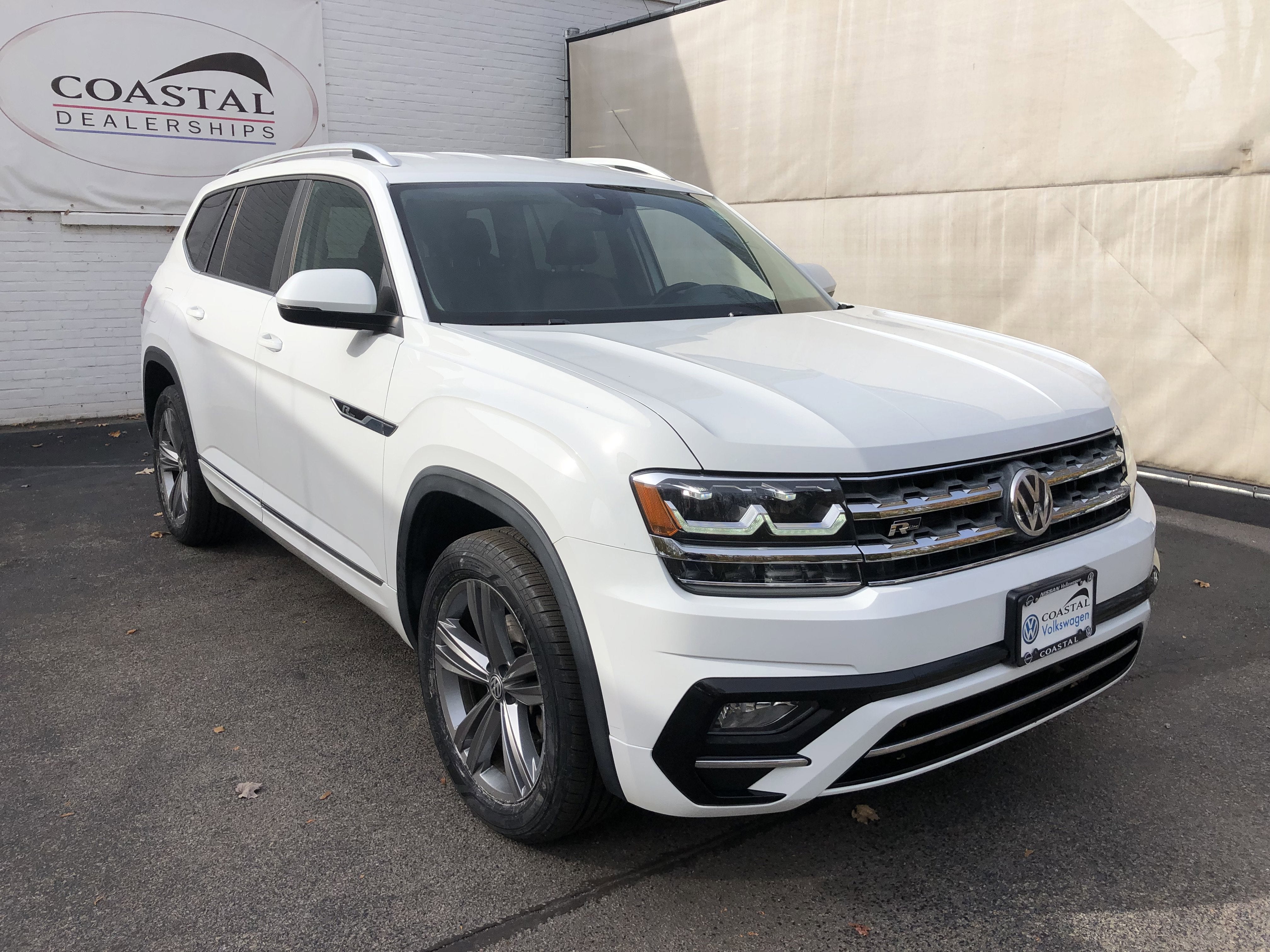 2018 Volkswagen Atlas 3.6L V6 SE w/Technology R-Line