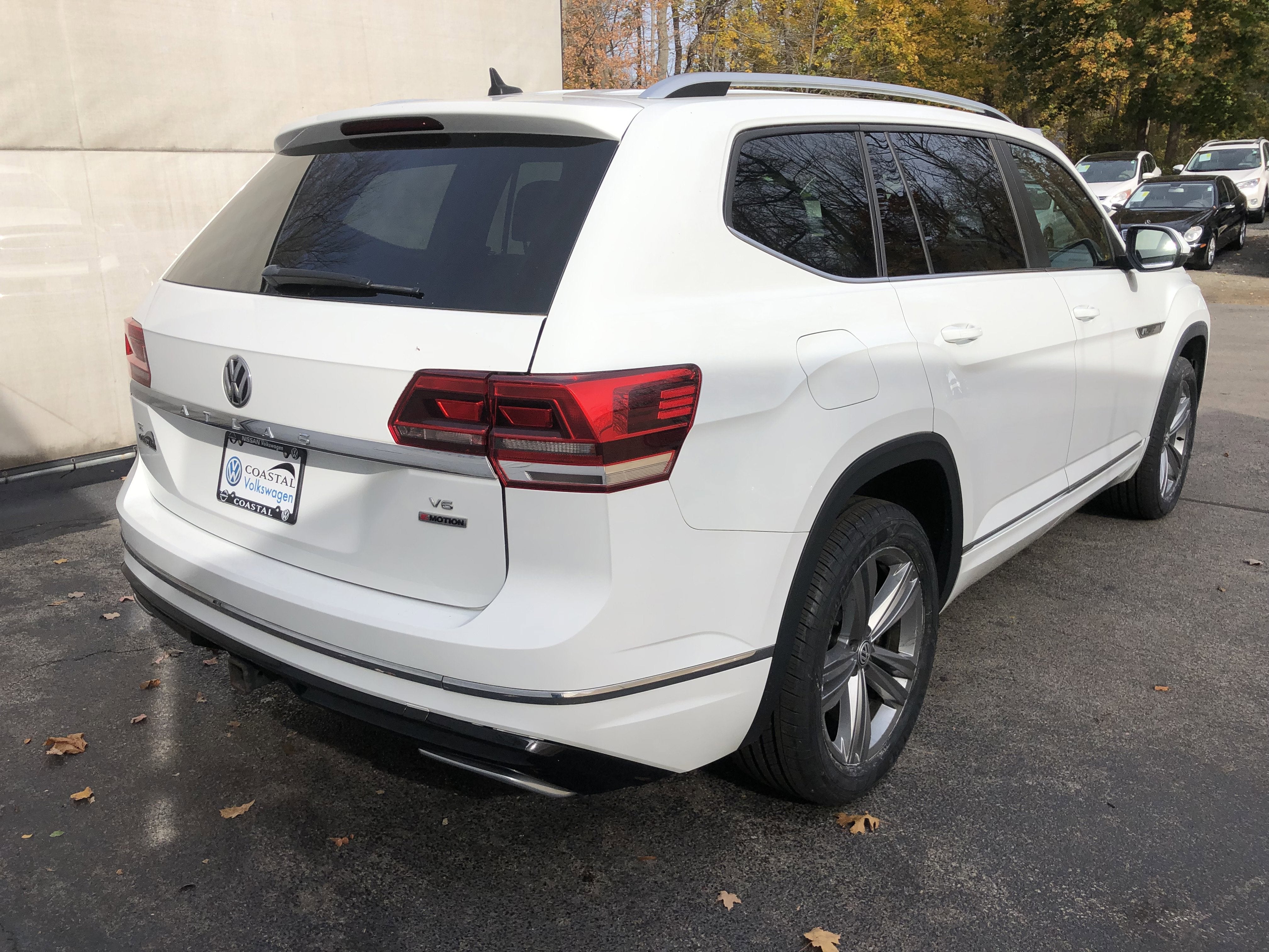 2018 Volkswagen Atlas 3.6L V6 SE w/Technology R-Line