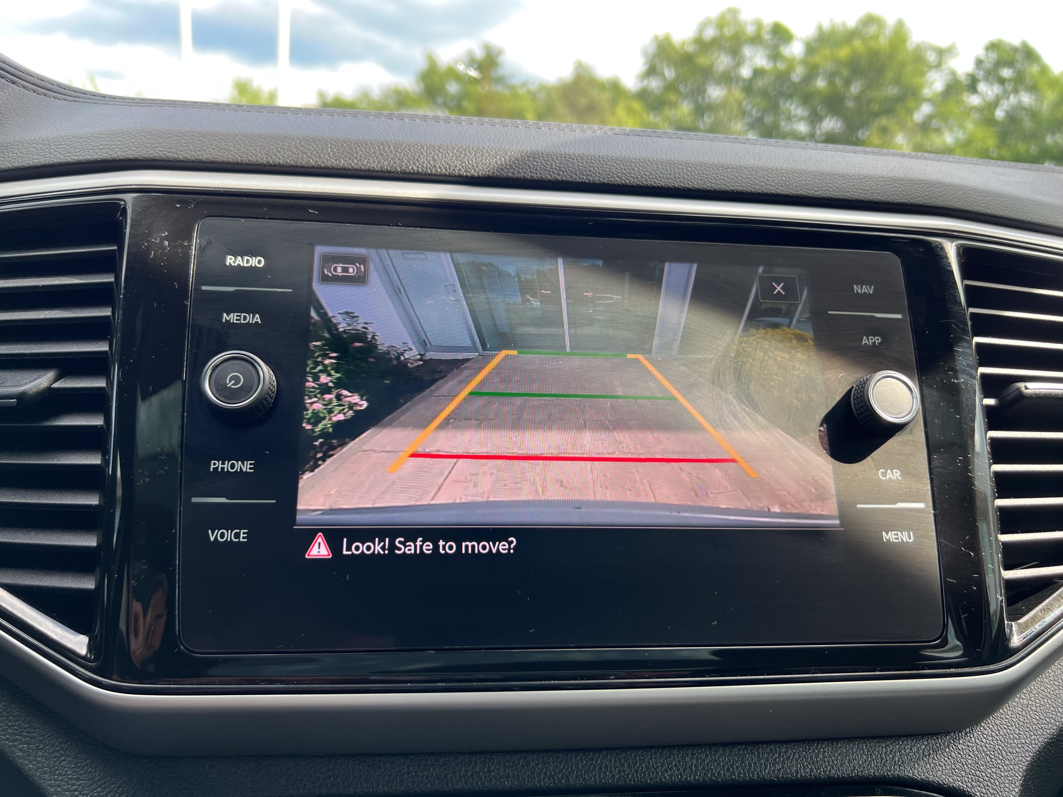 2022 Volkswagen Atlas Cross Sport 3.6L V6 SEL R-Line