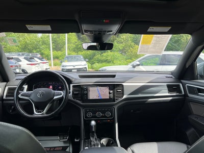 2022 Volkswagen Atlas Cross Sport 3.6L V6 SEL R-Line