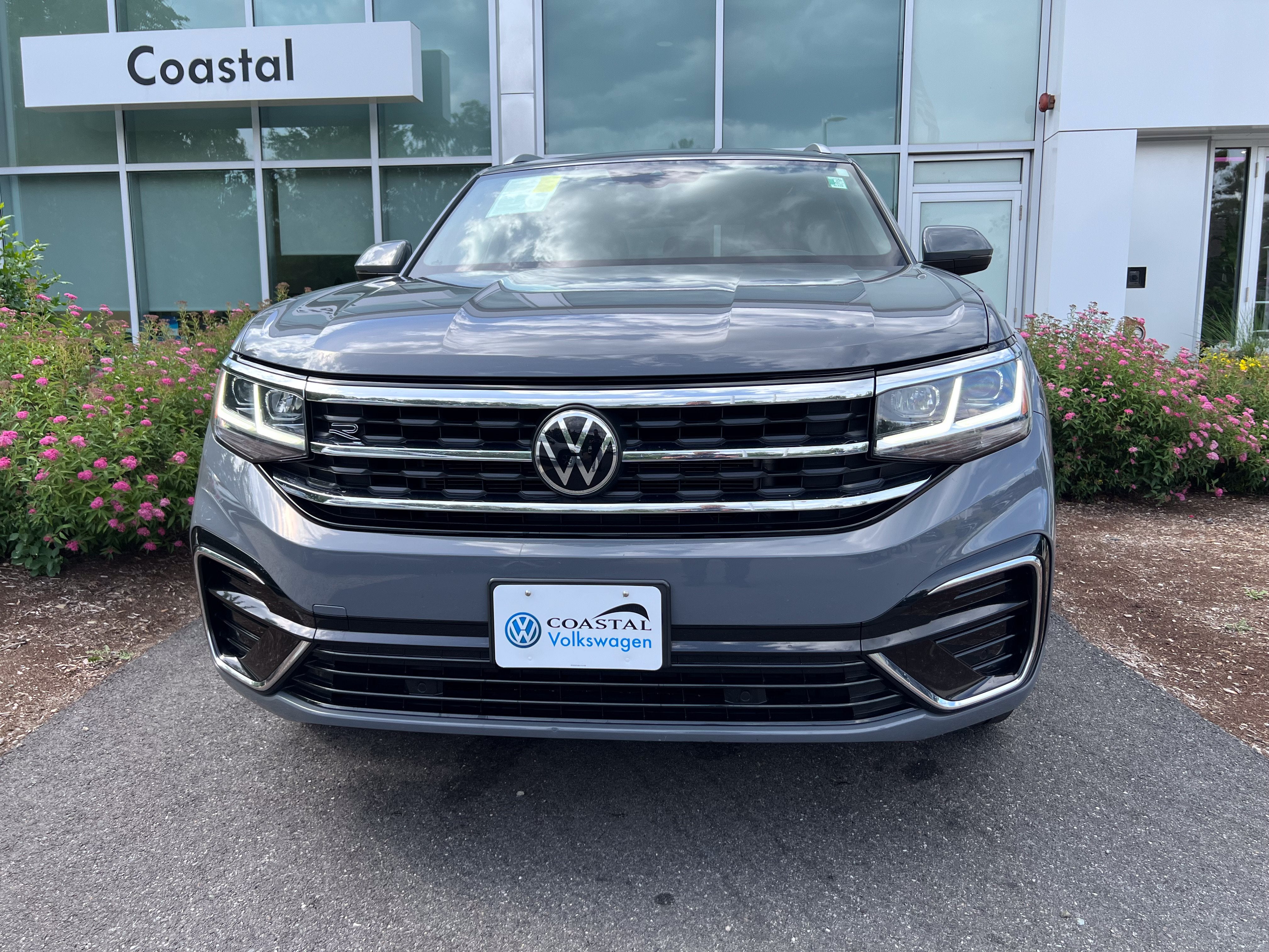 2022 Volkswagen Atlas Cross Sport 3.6L V6 SEL R-Line