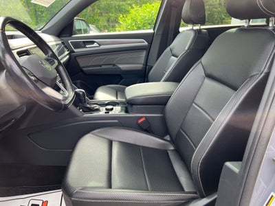 2022 Volkswagen Atlas Cross Sport 3.6L V6 SEL R-Line