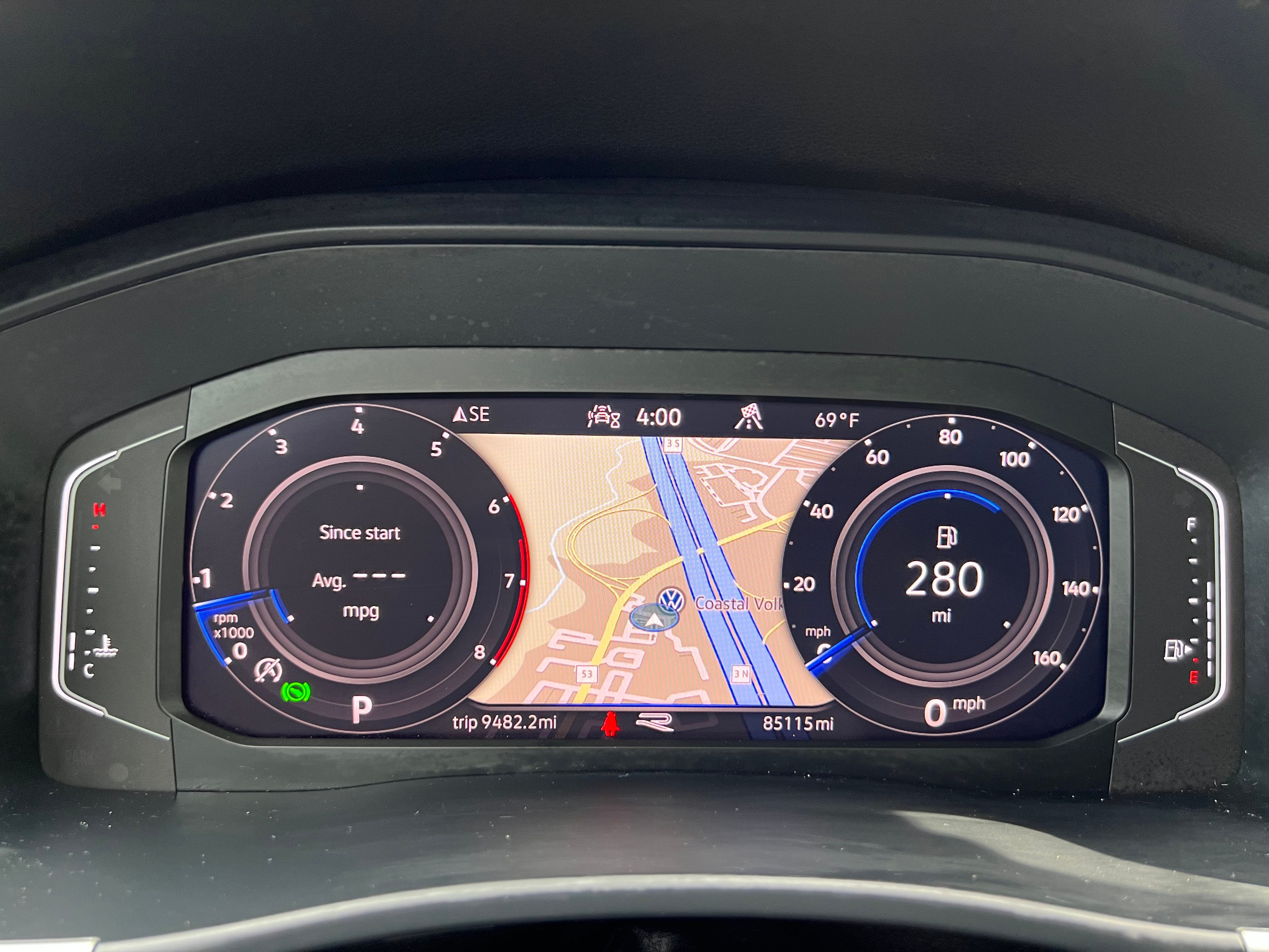 2022 Volkswagen Atlas Cross Sport 3.6L V6 SEL R-Line