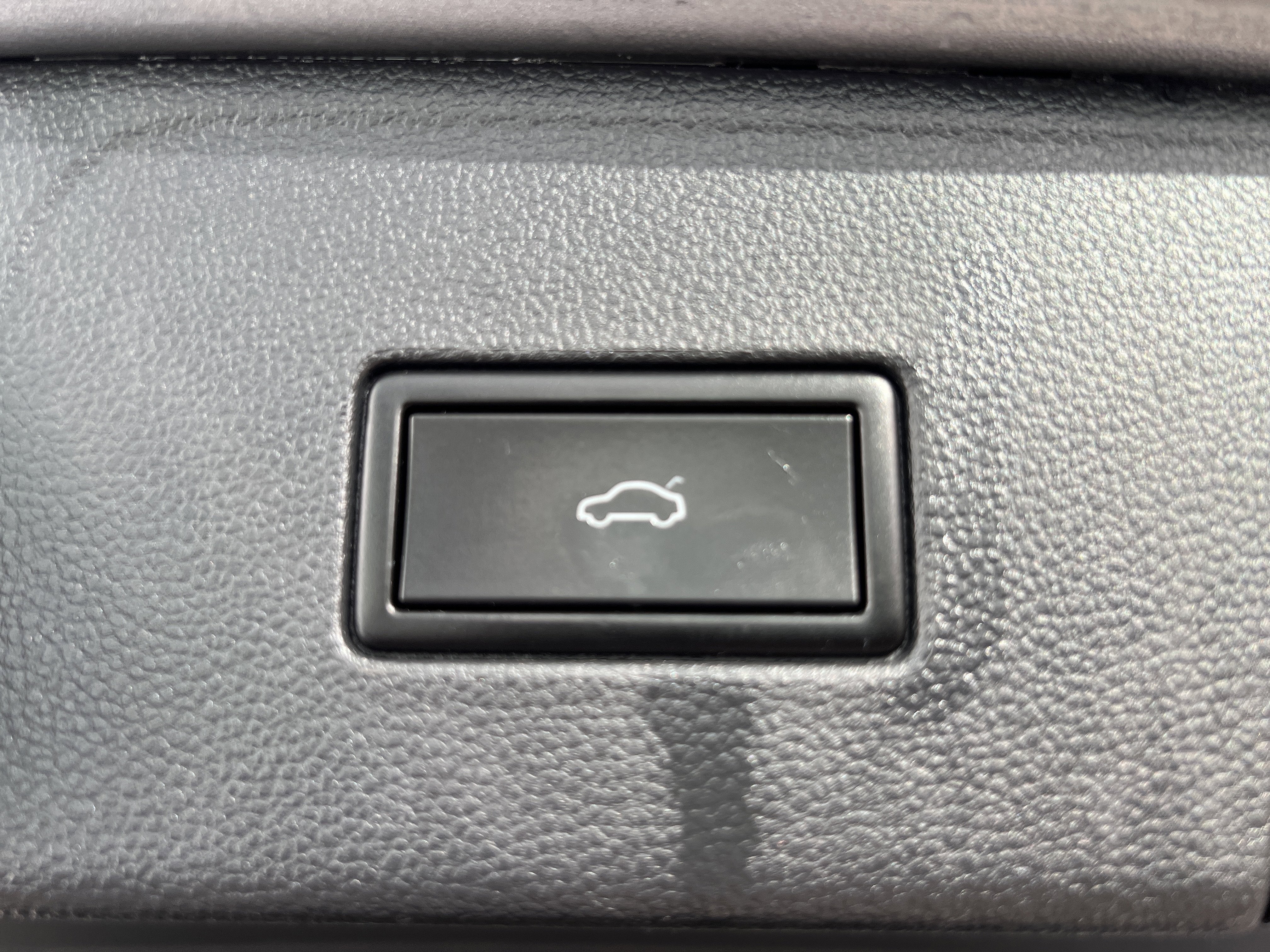 2021 Volkswagen Atlas 3.6L V6 SEL Premium