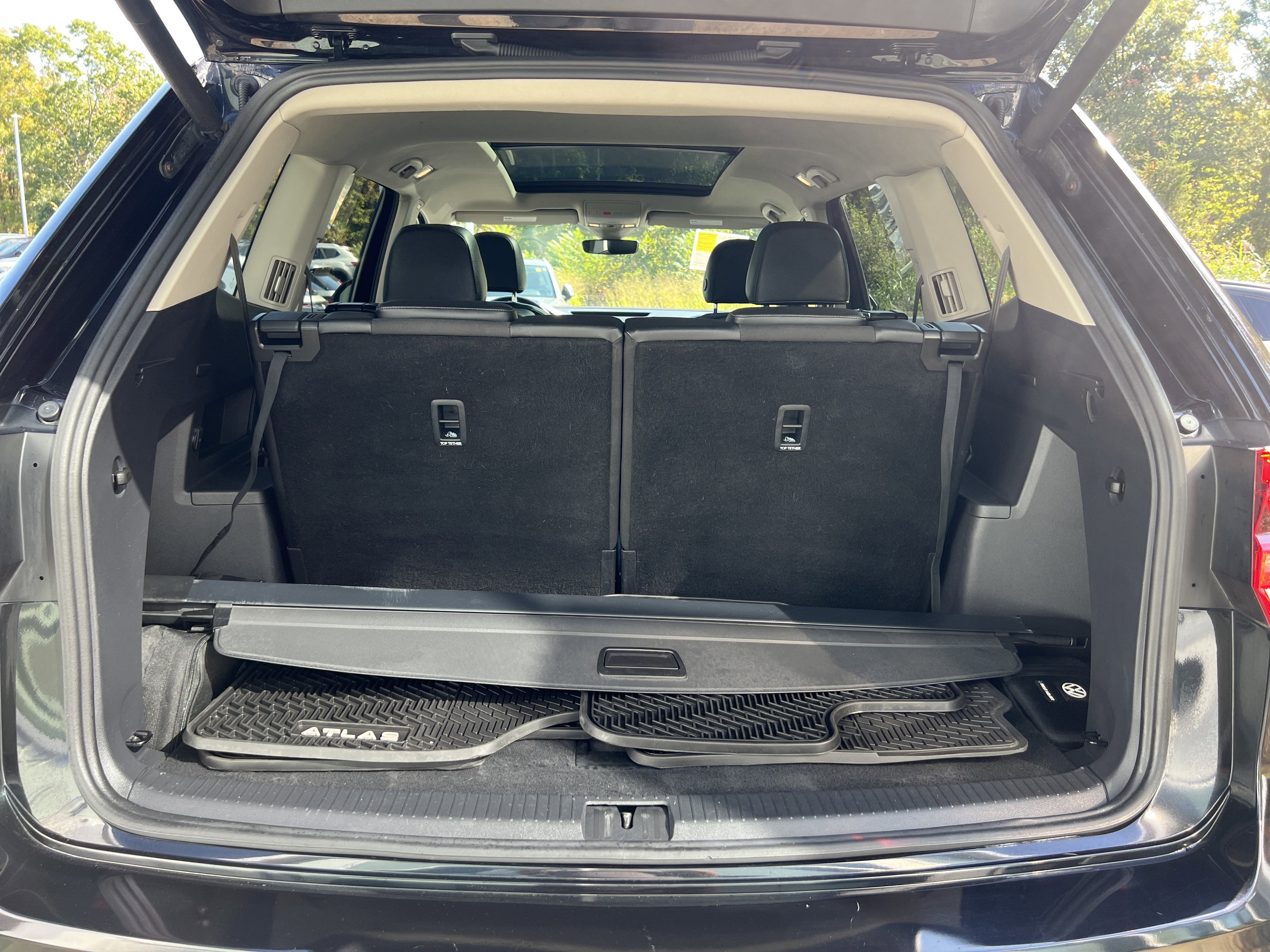 2019 Volkswagen Atlas 3.6L V6 SE w/Technology R-Line