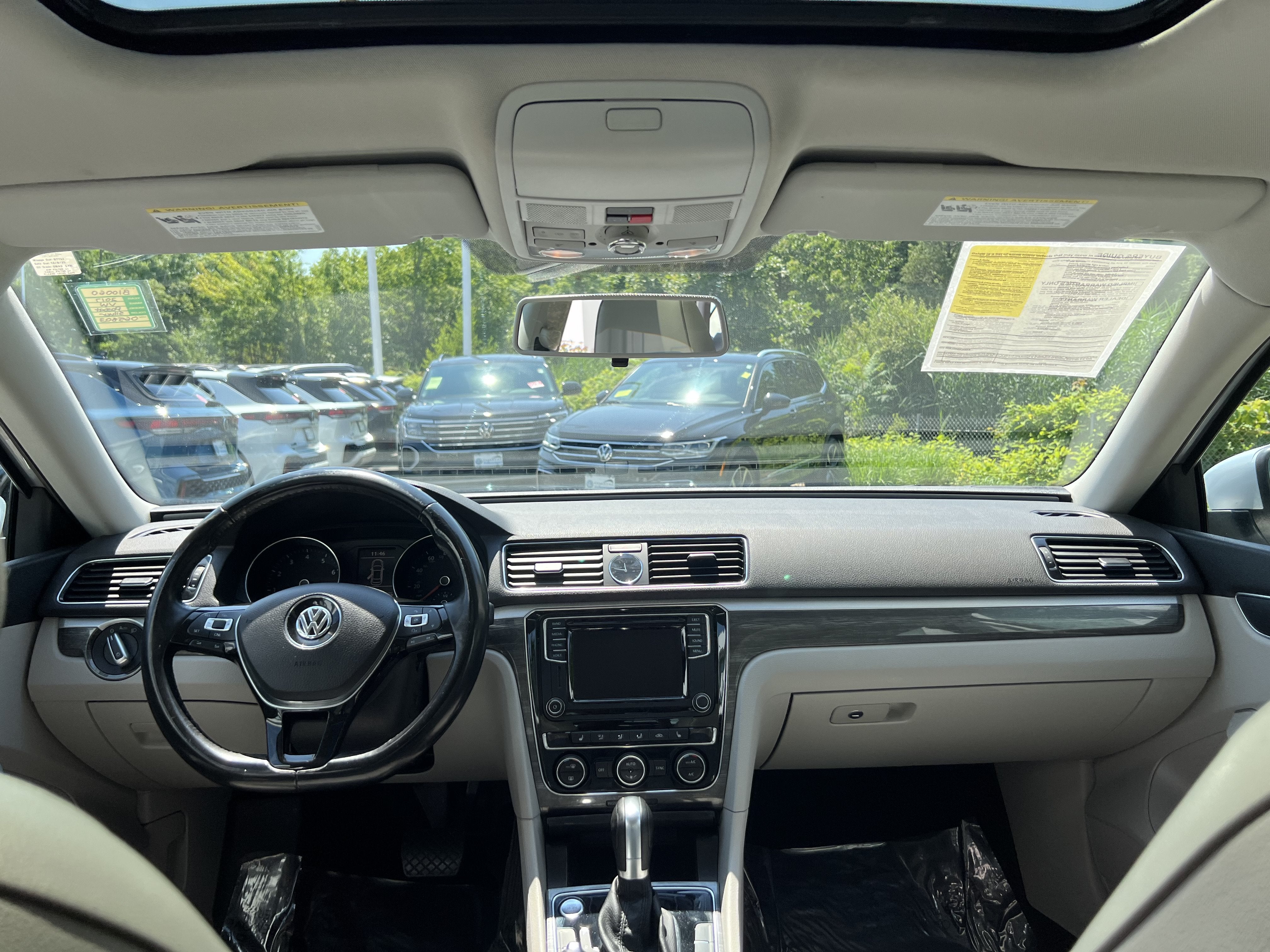 2017 Volkswagen Passat 1.8T SE