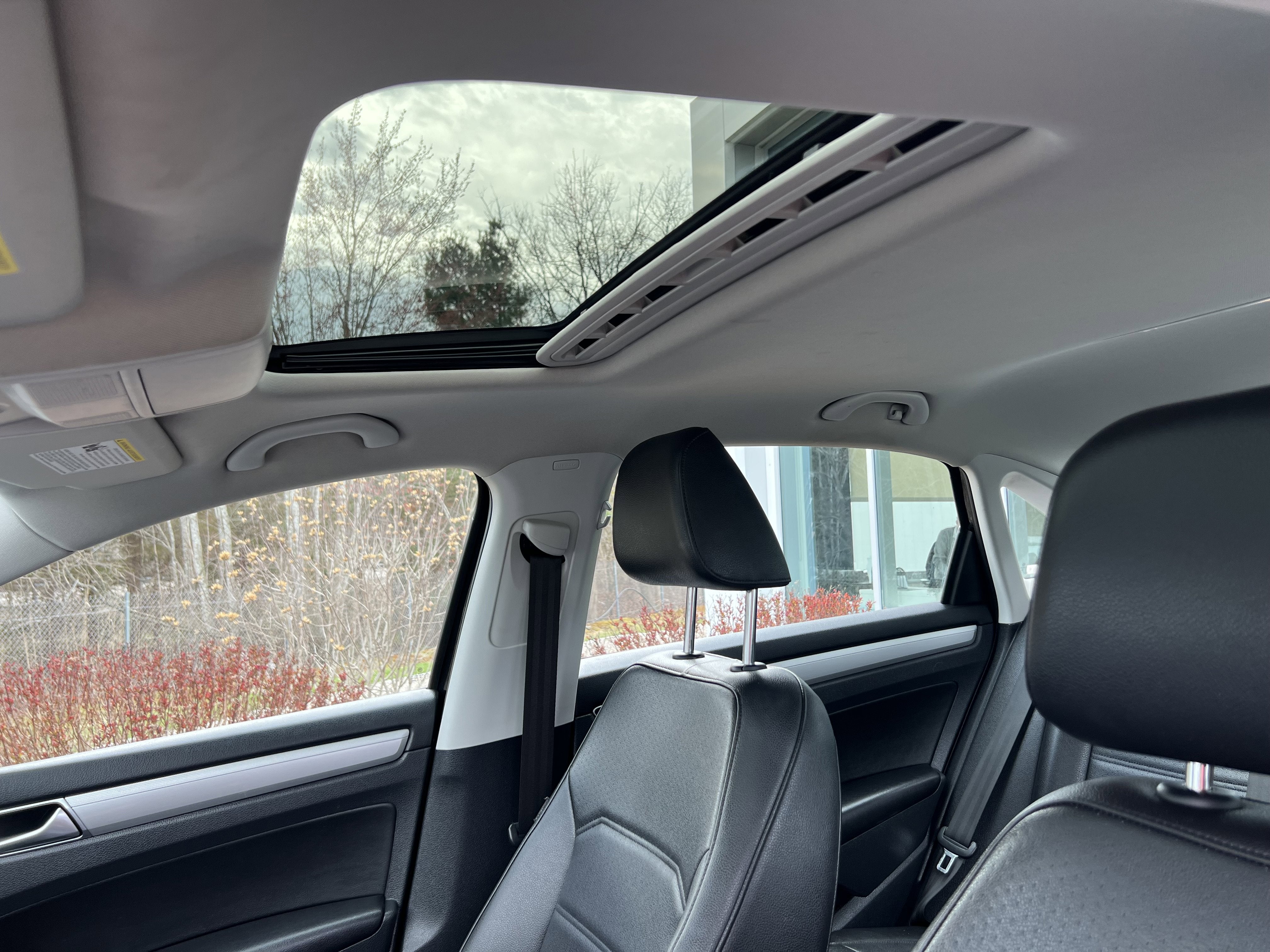 2019 Volkswagen Passat 2.0T Wolfsburg Edition