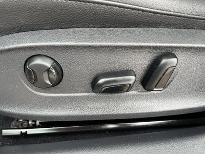 2019 Volkswagen Passat 2.0T Wolfsburg Edition
