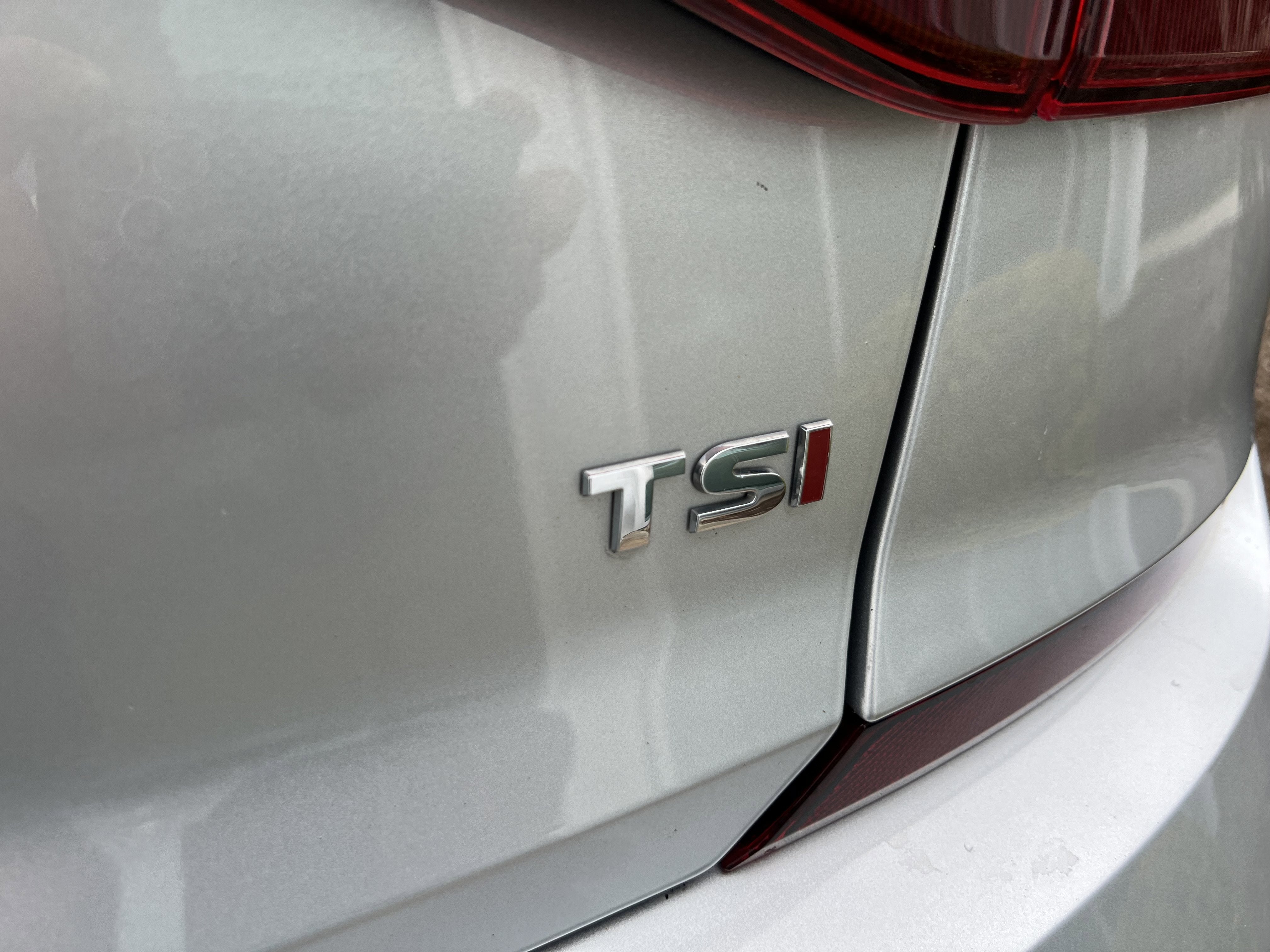 2019 Volkswagen Passat 2.0T Wolfsburg Edition