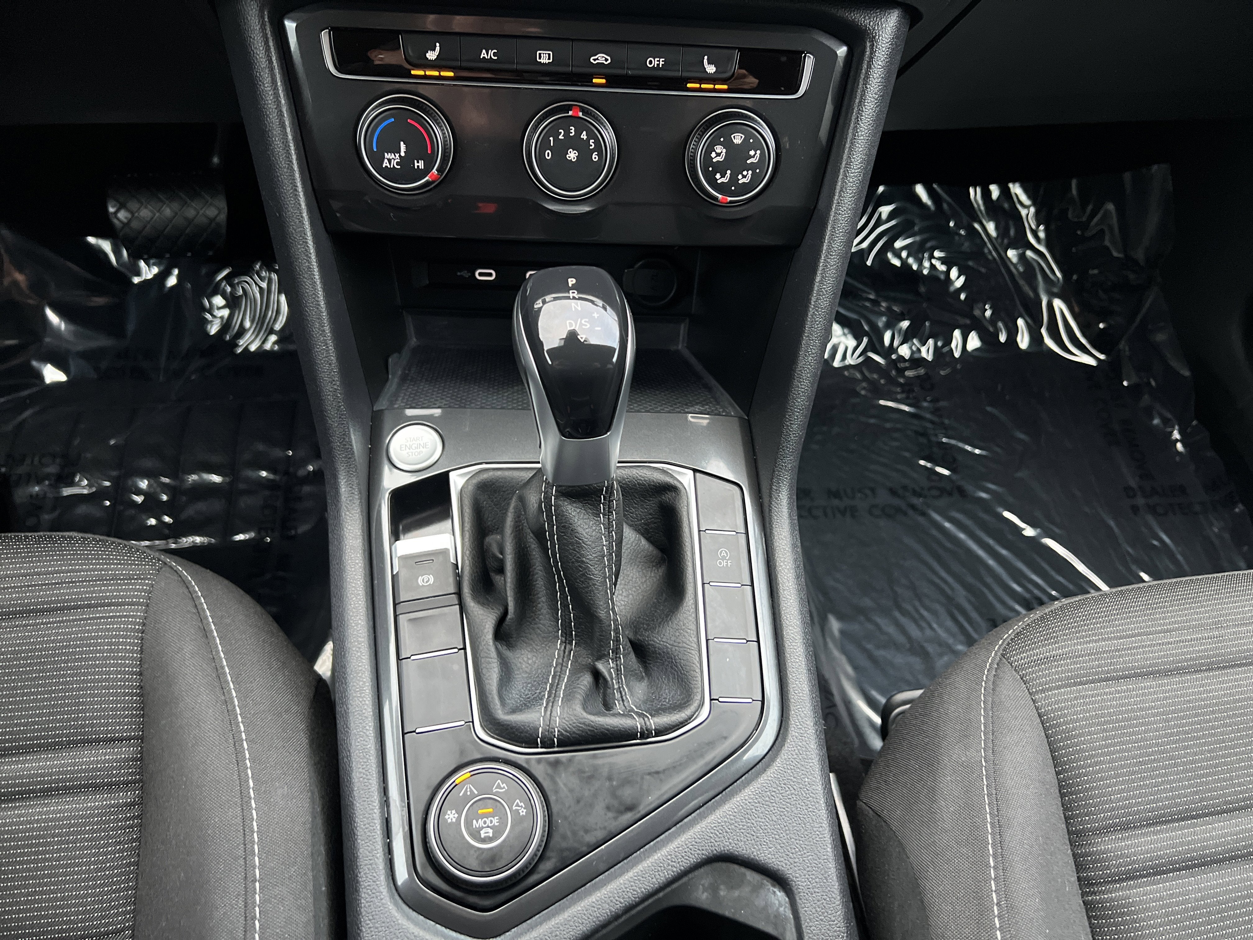 2022 Volkswagen Tiguan S W/Convenience Package